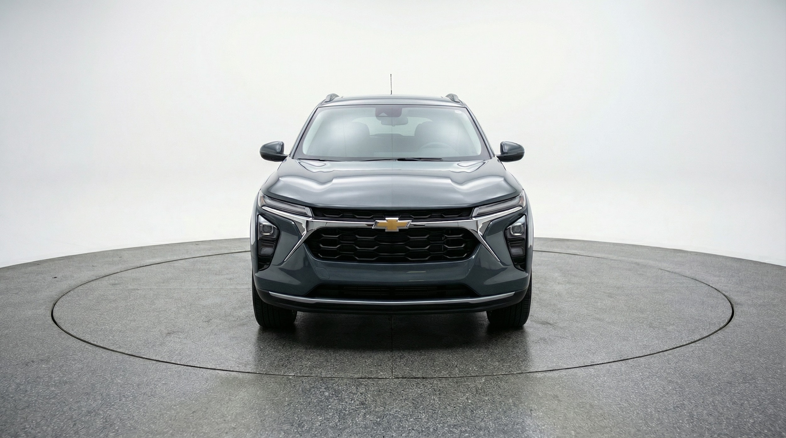 Thumbnail: 2025 Chevrolet Trax - 2