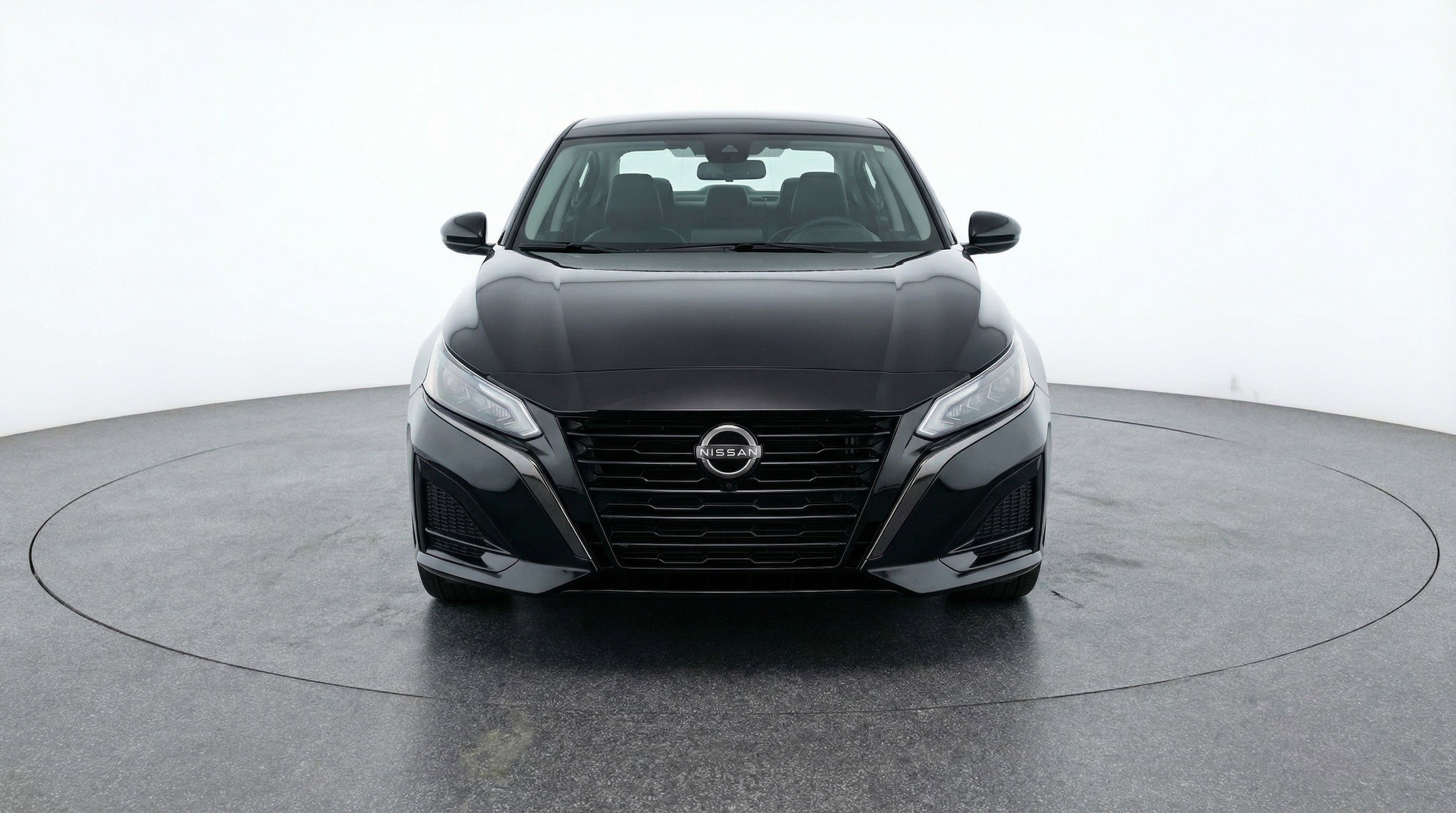 Thumbnail: 2025 Nissan Altima - 2