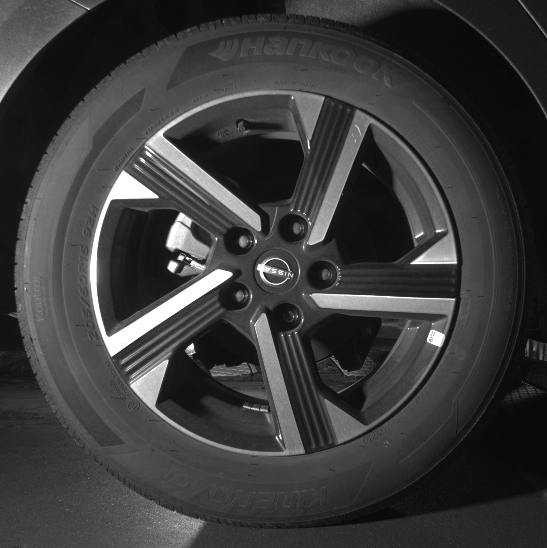 Thumbnail: 2025 Nissan Sentra - 12