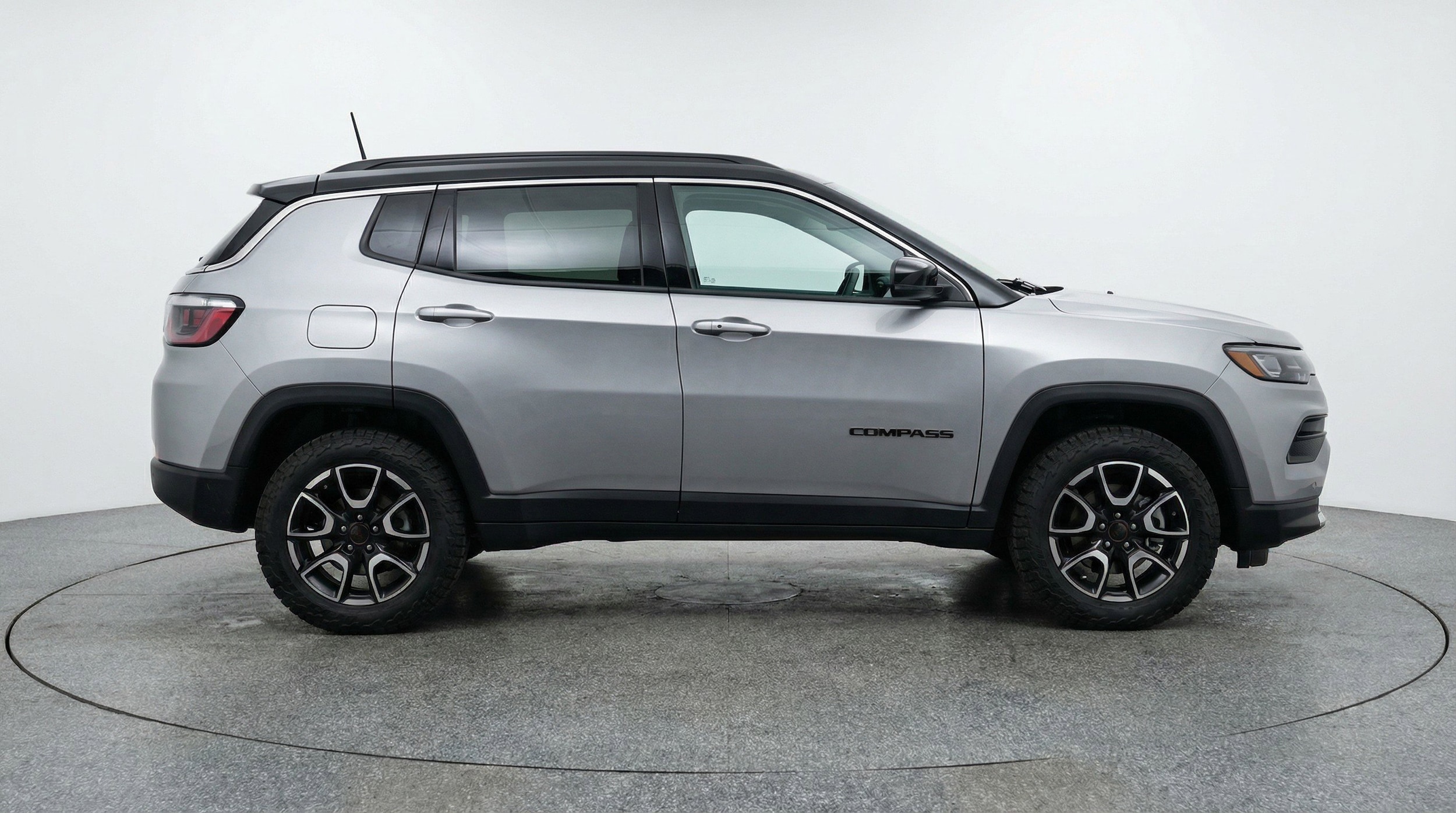 Thumbnail: 2025 Jeep Compass - 11