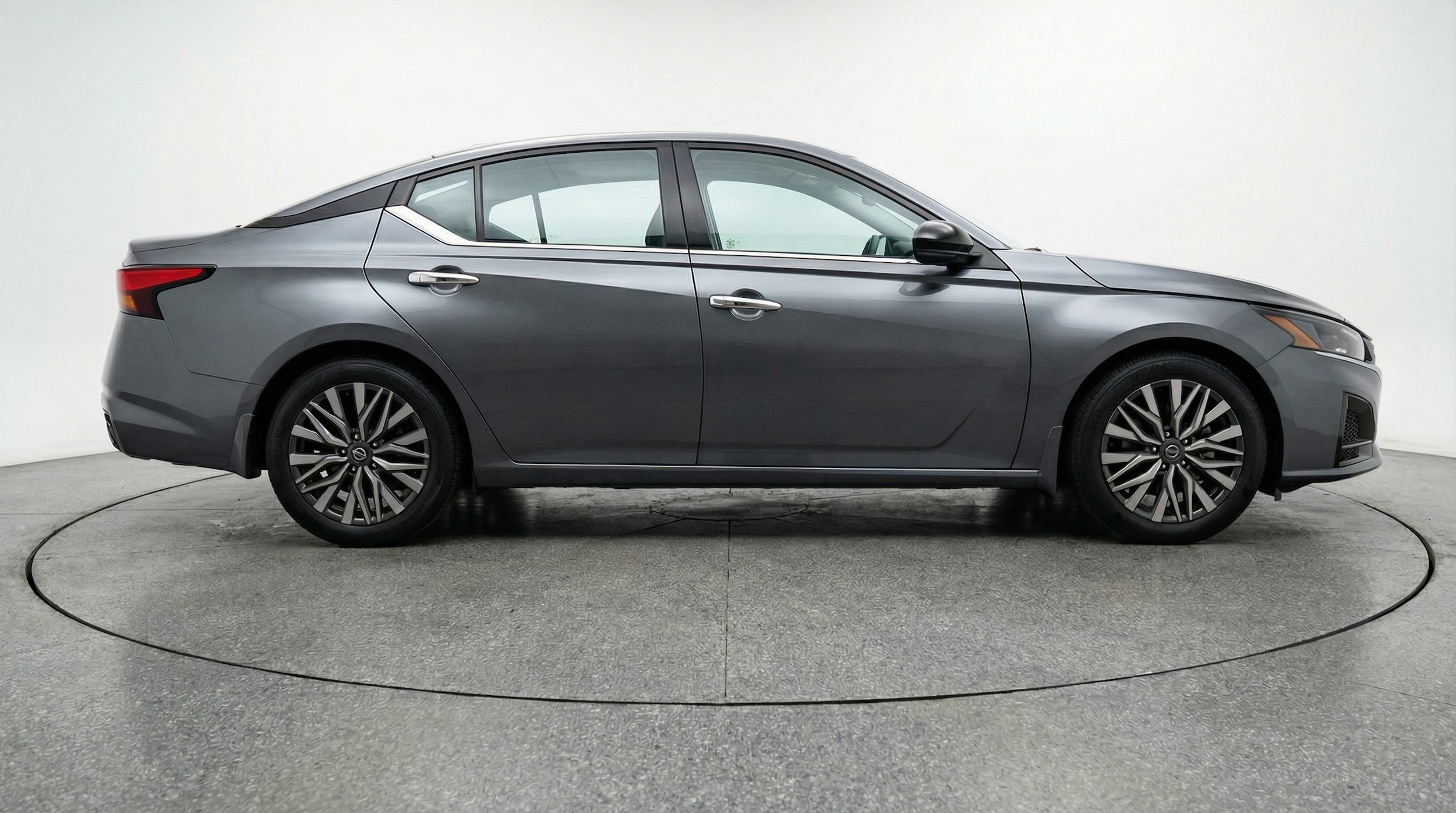 Thumbnail: 2025 Nissan Altima - 8