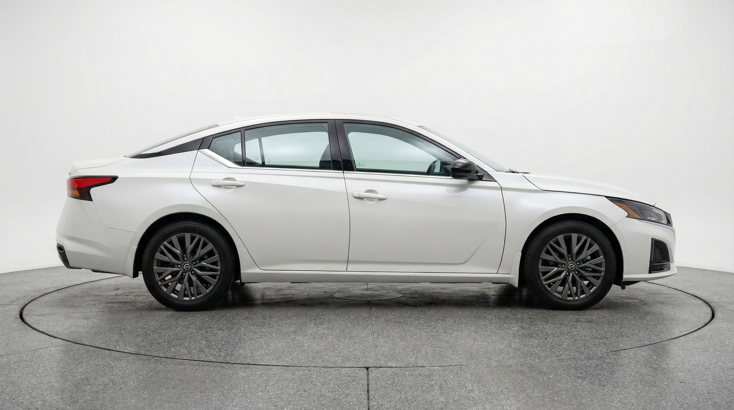 Thumbnail: 2025 Nissan Altima - 11