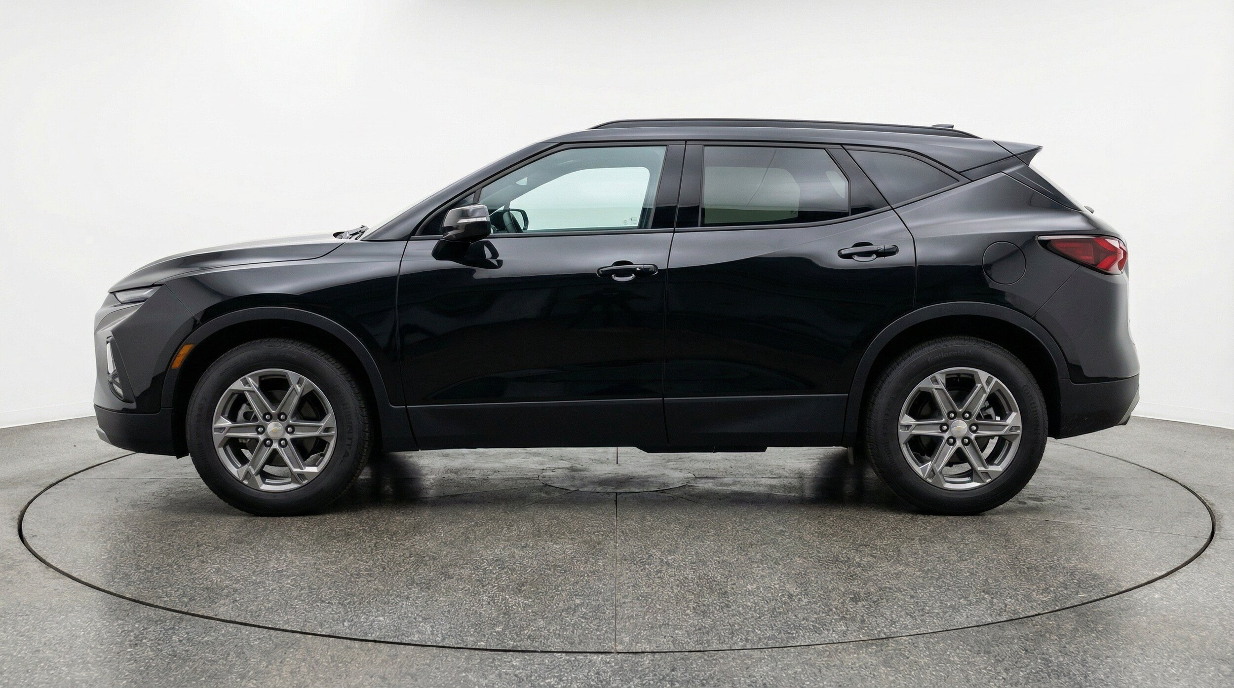 Thumbnail: 2025 Chevrolet Blazer - 5