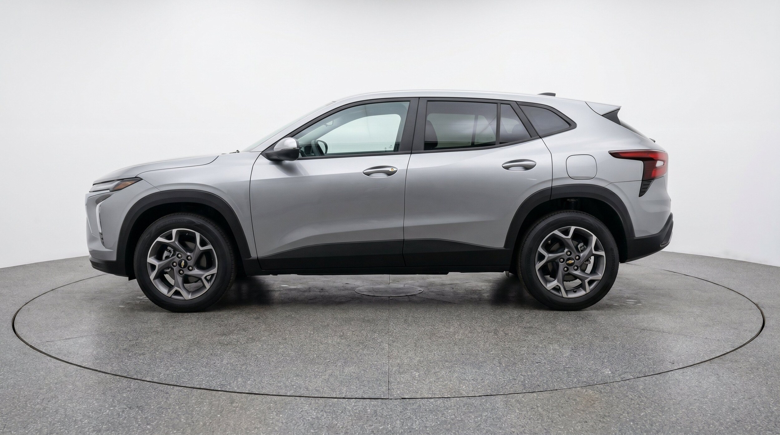 Thumbnail: 2025 Chevrolet Trax - 5
