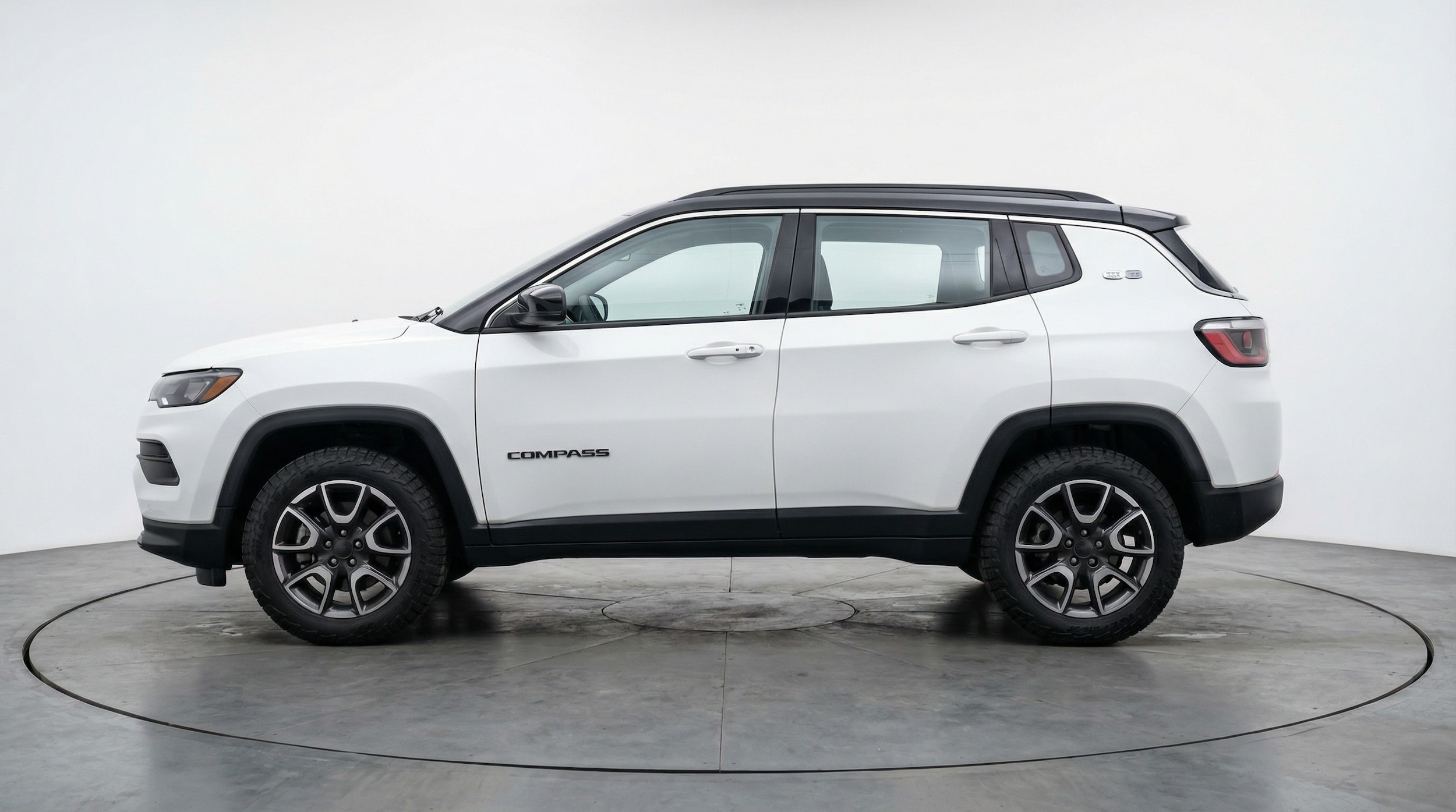 Thumbnail: 2025 Jeep Compass - 4