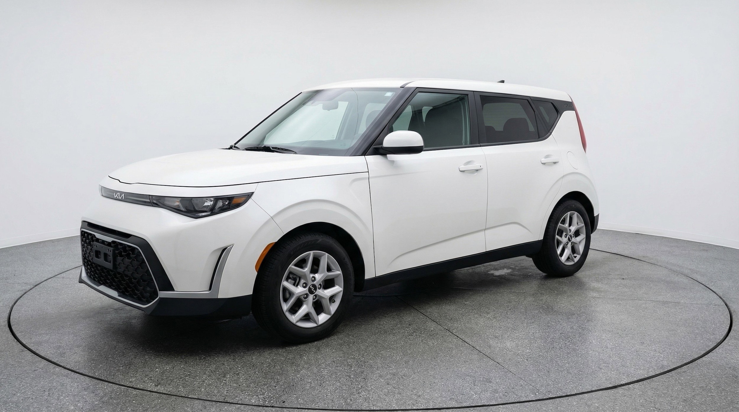 Thumbnail: 2025 Kia Soul - 3