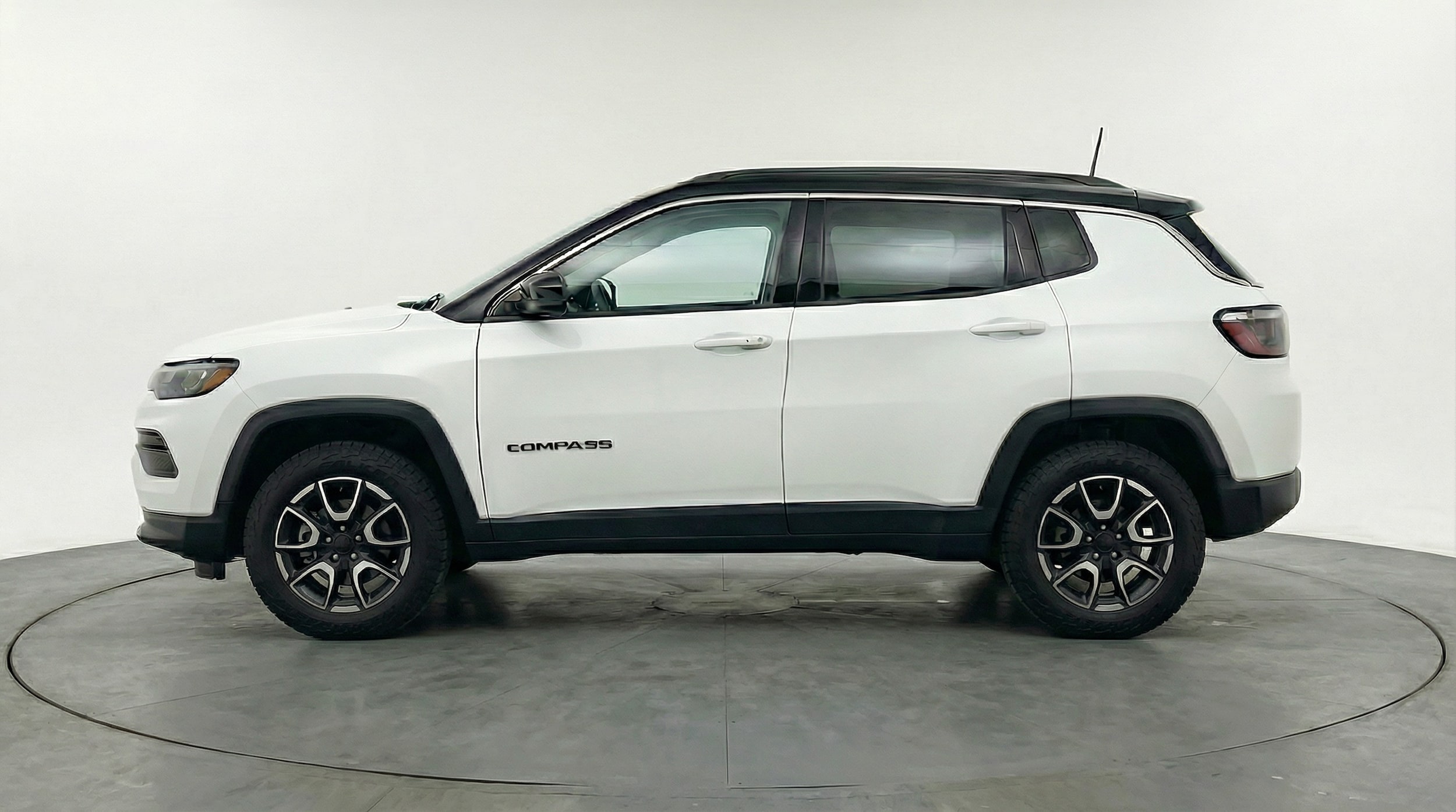 Thumbnail: 2025 Jeep Compass - 4