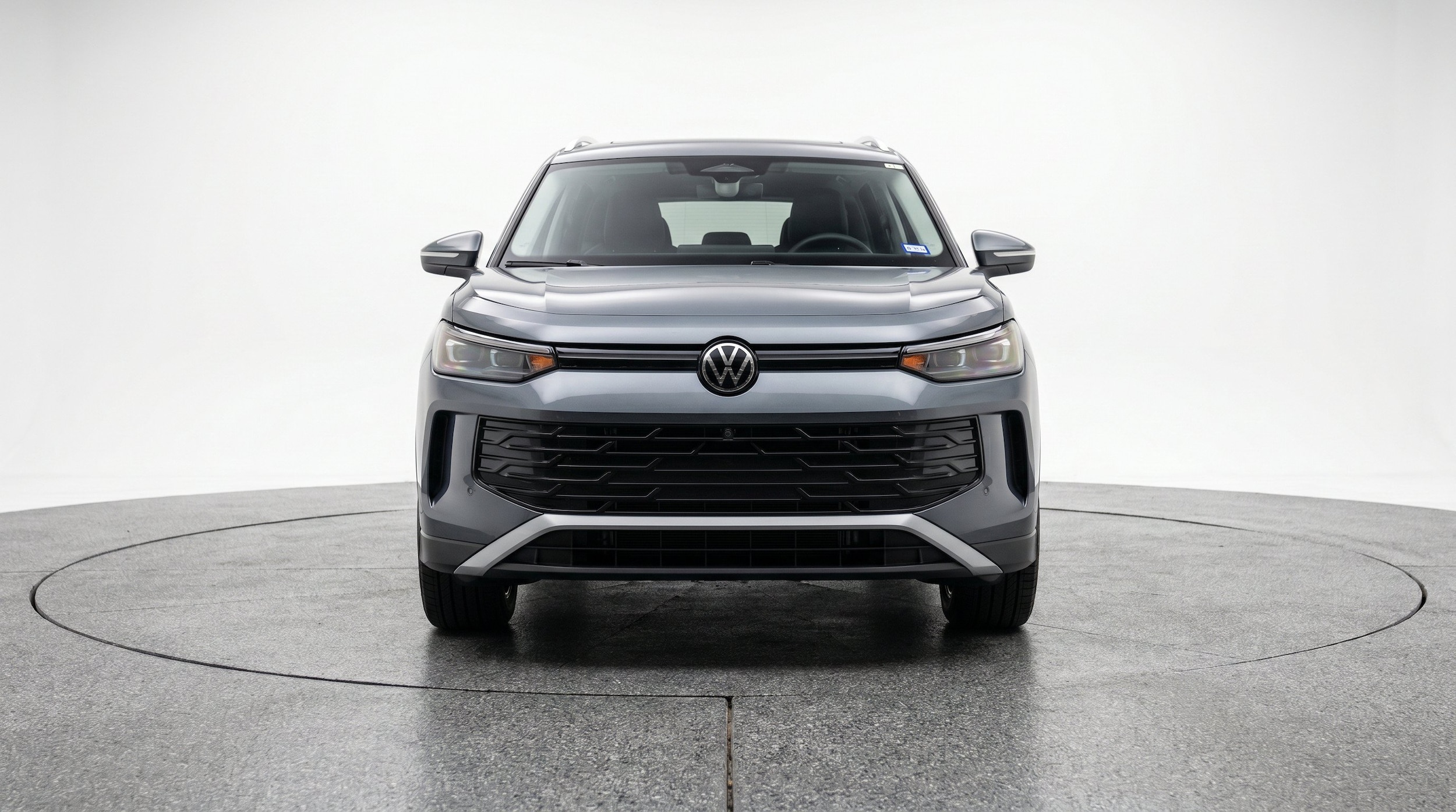 Thumbnail: 2026 Volkswagen Tiguan - 2