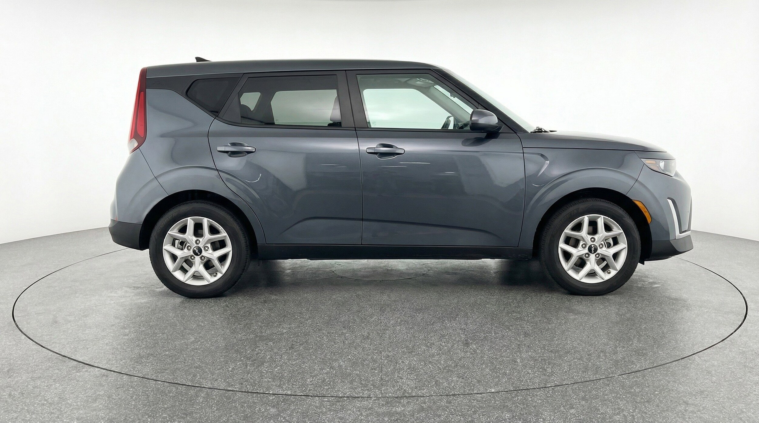 Thumbnail: 2025 Kia Soul - 11