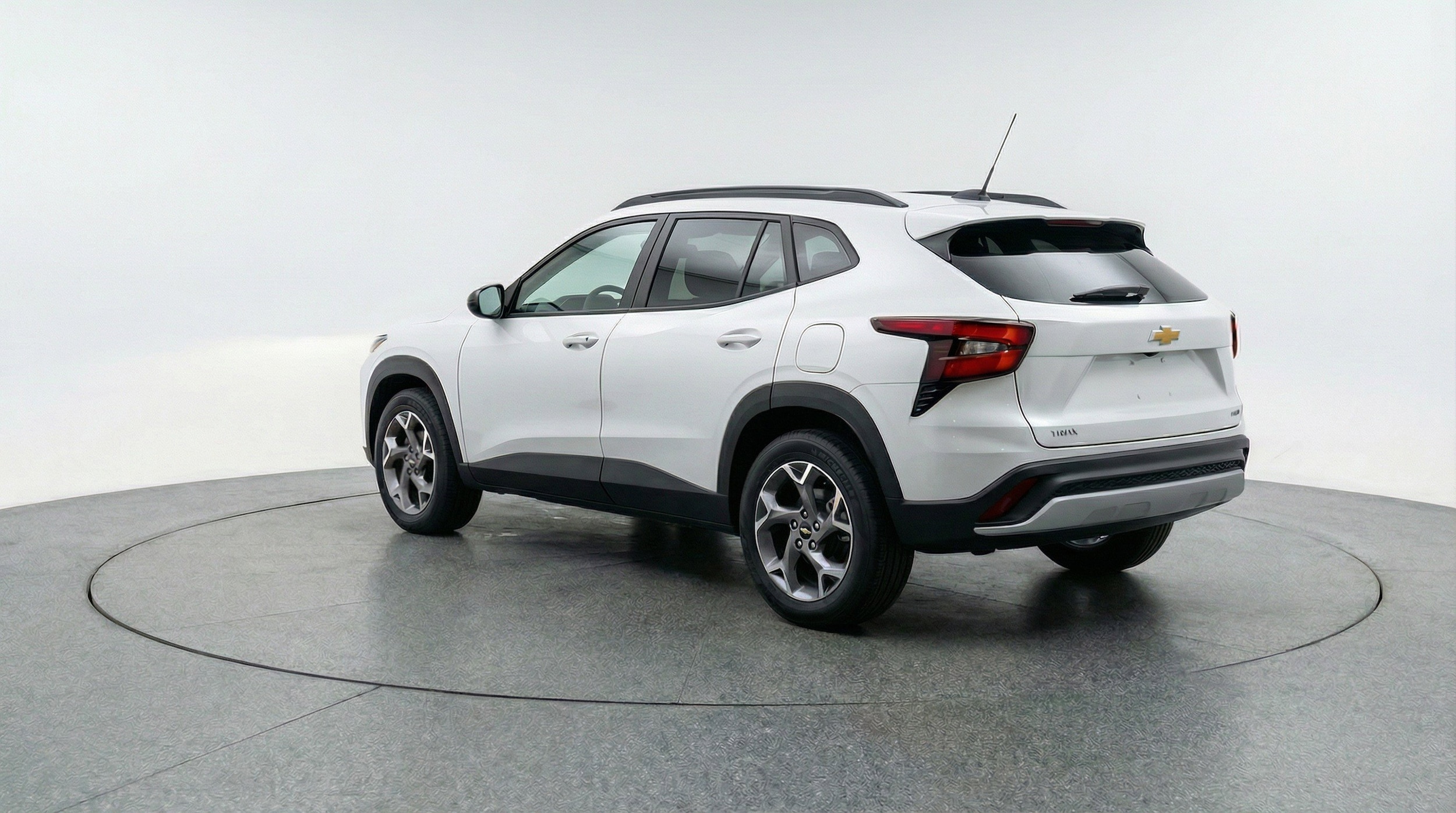 Thumbnail: 2025 Chevrolet Trax - 6