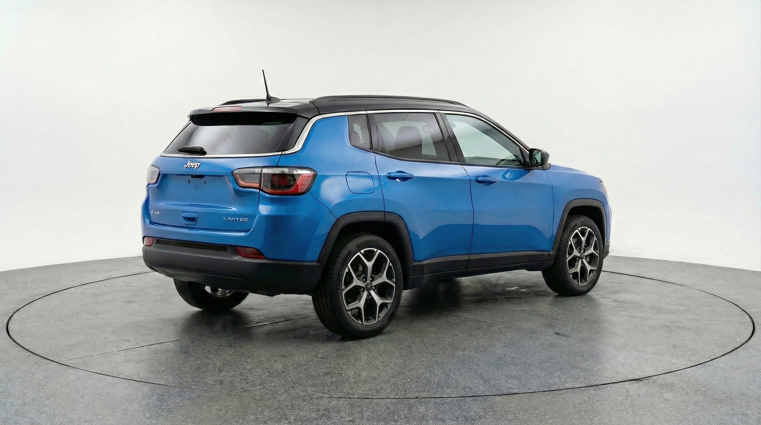Thumbnail: 2025 Jeep Compass - 9