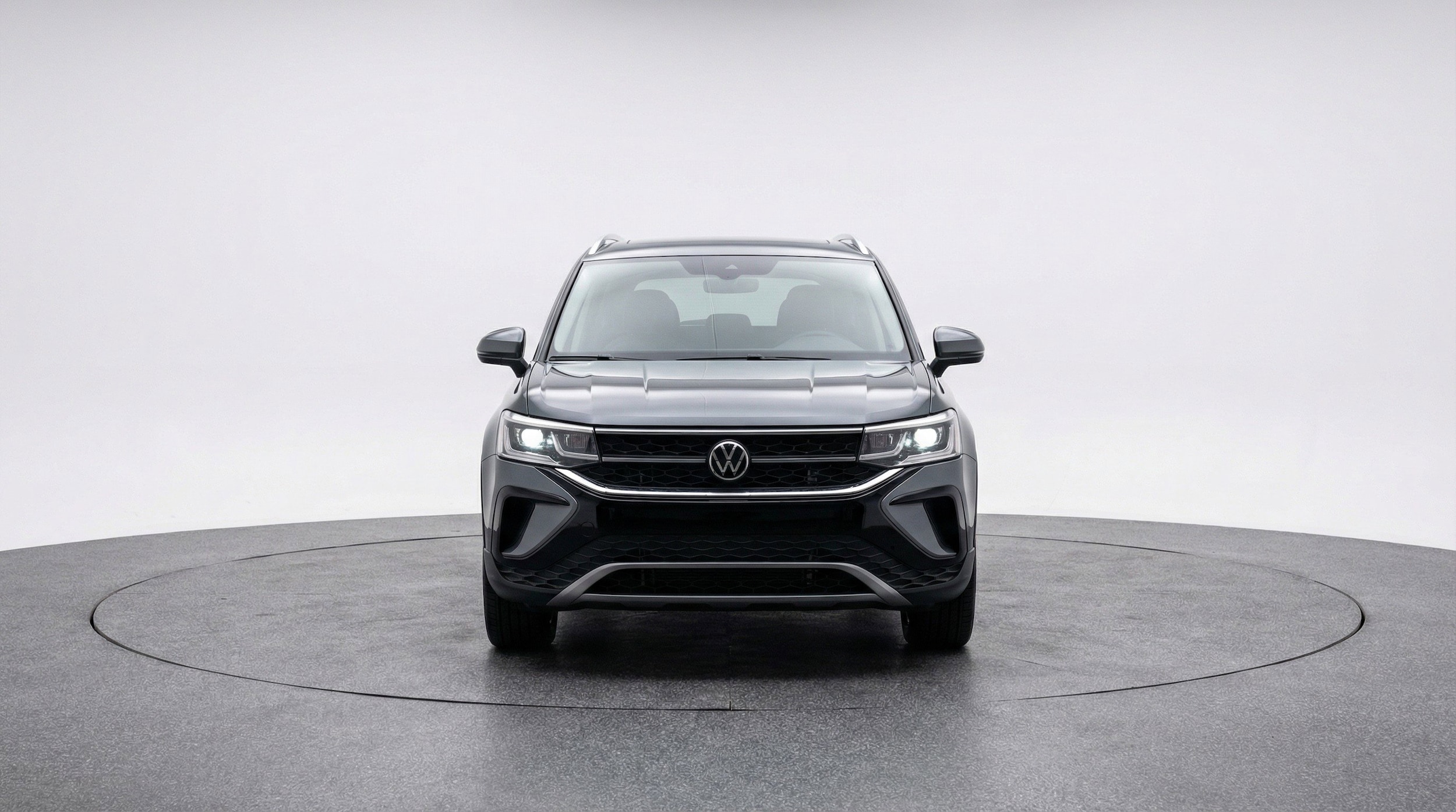 Thumbnail: 2025 Volkswagen Taos - 2