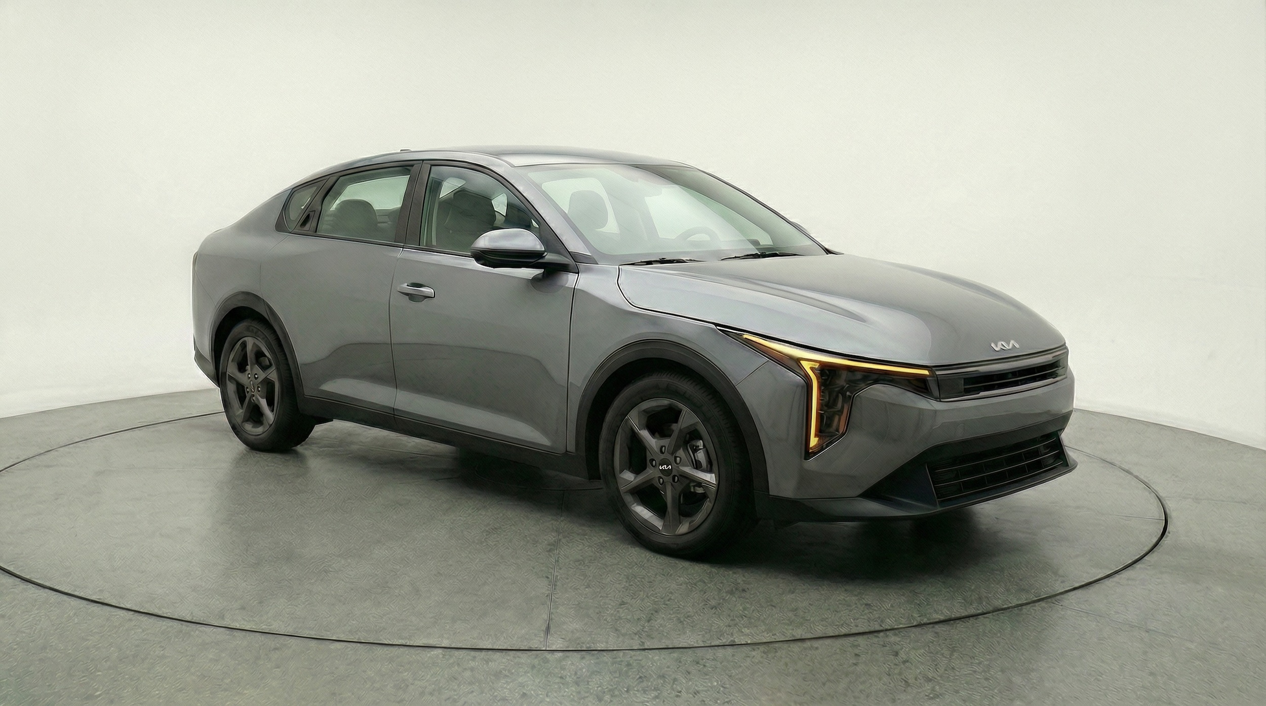 Thumbnail: 2025 Kia K4 - 1