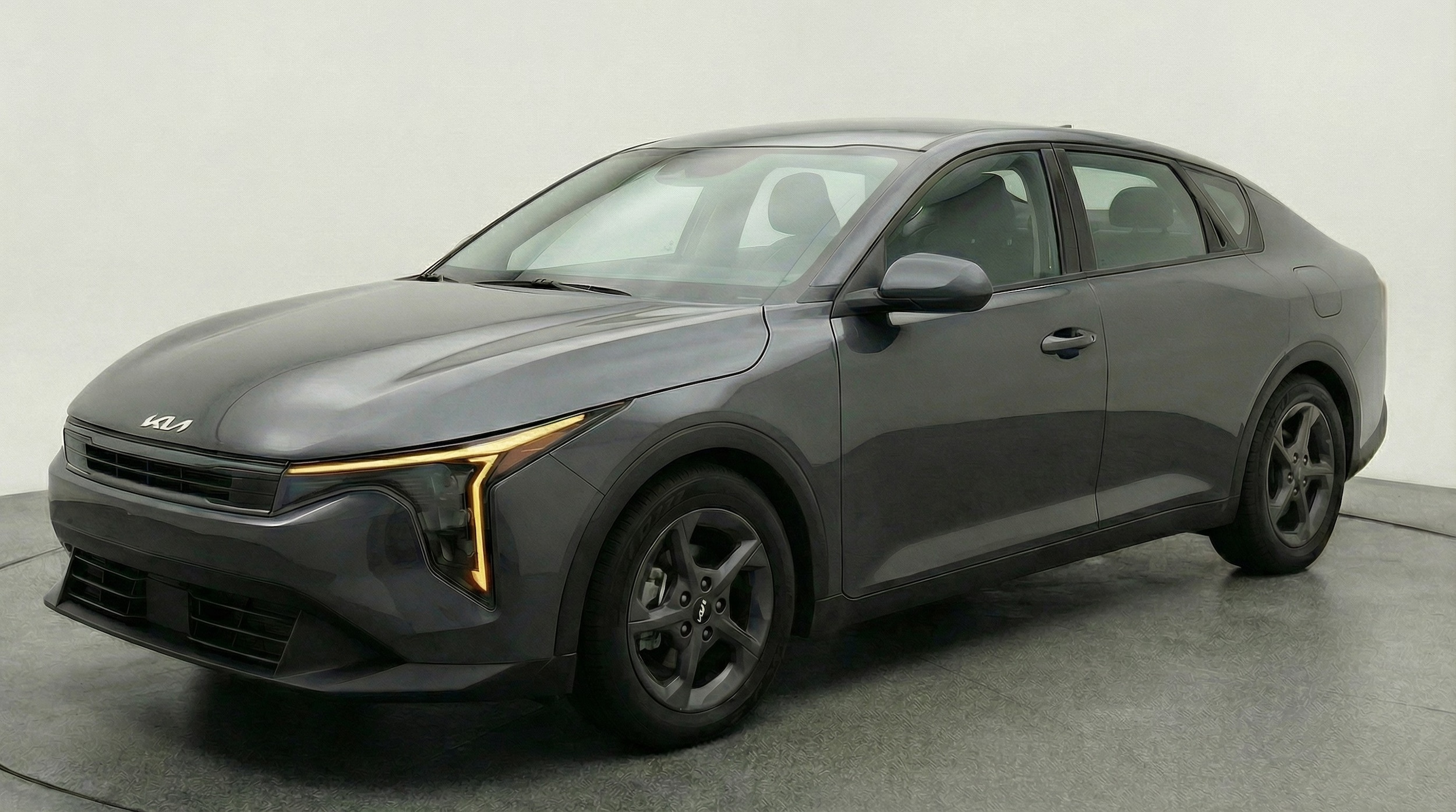 Thumbnail: 2025 Kia K4 - 3