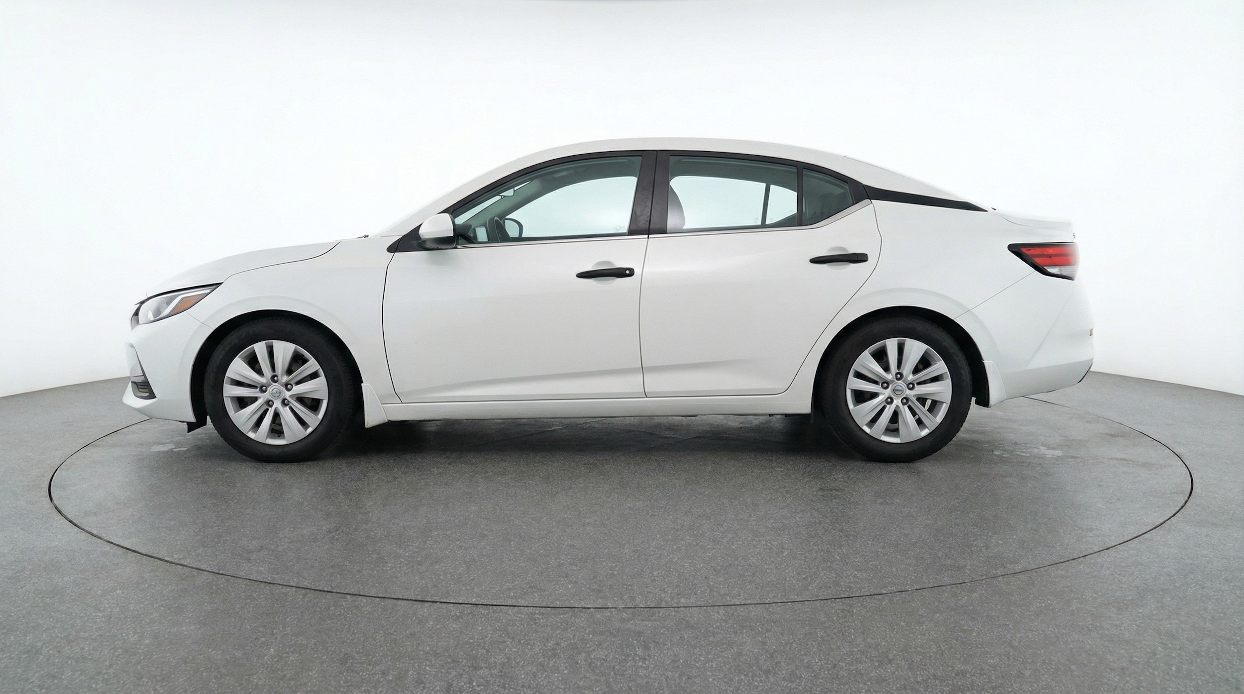 Thumbnail: 2025 Nissan Sentra - 5