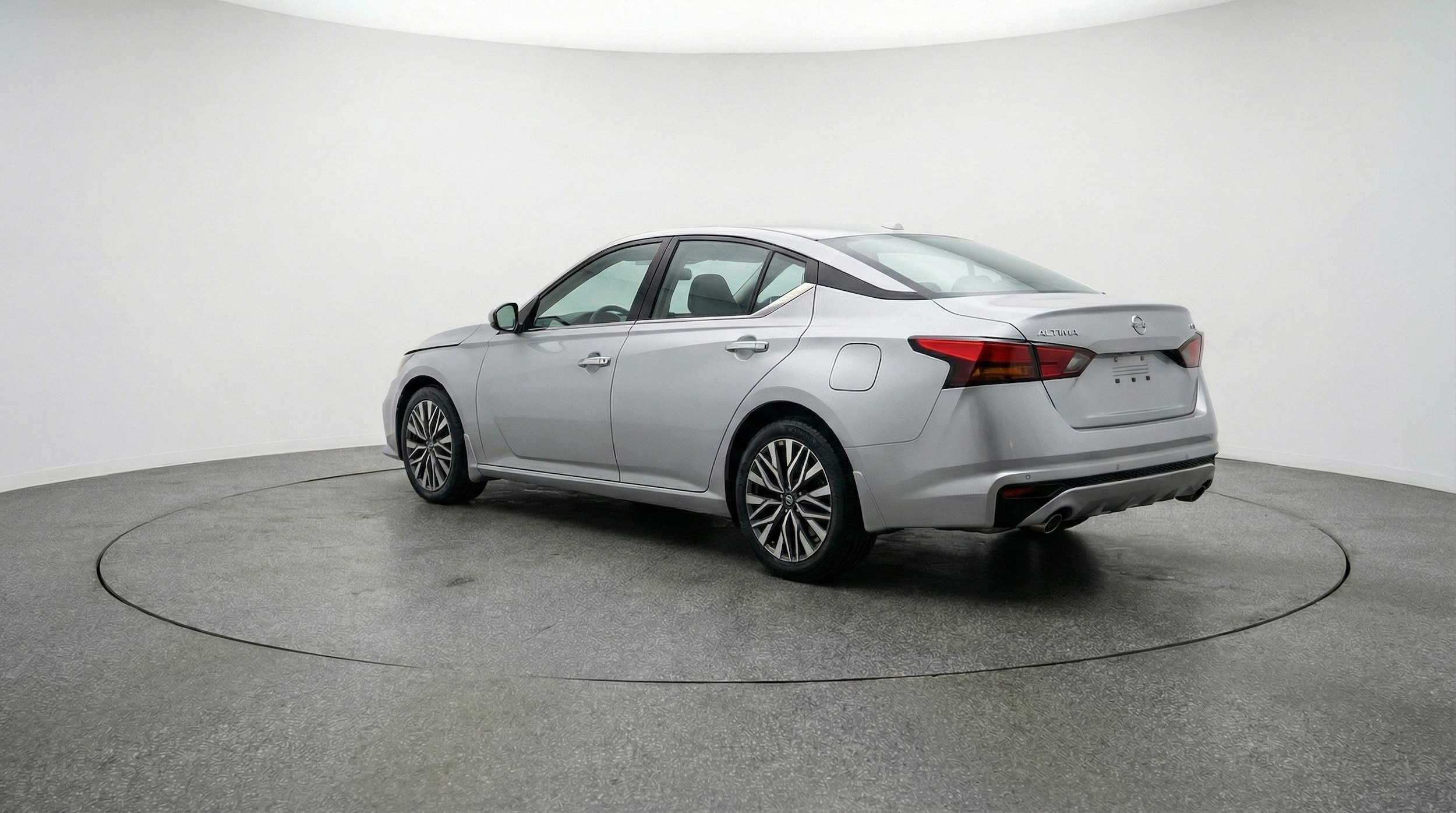 Thumbnail: 2025 Nissan Altima - 6