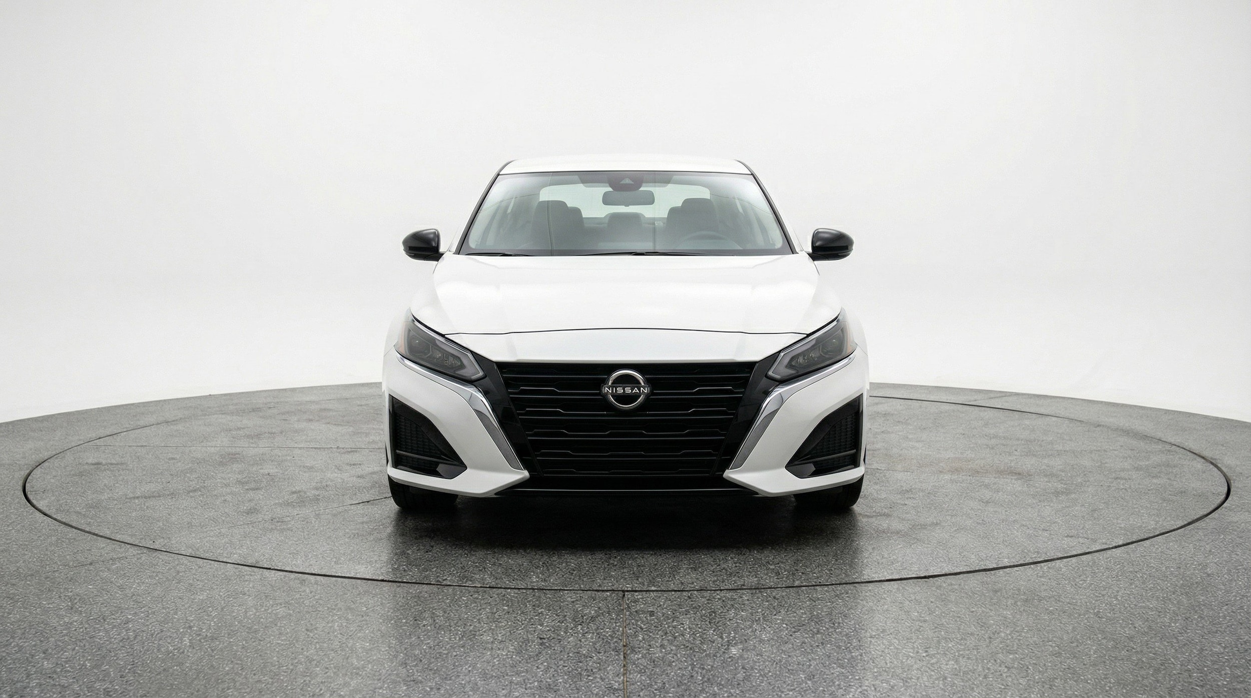 Thumbnail: 2025 Nissan Altima - 2