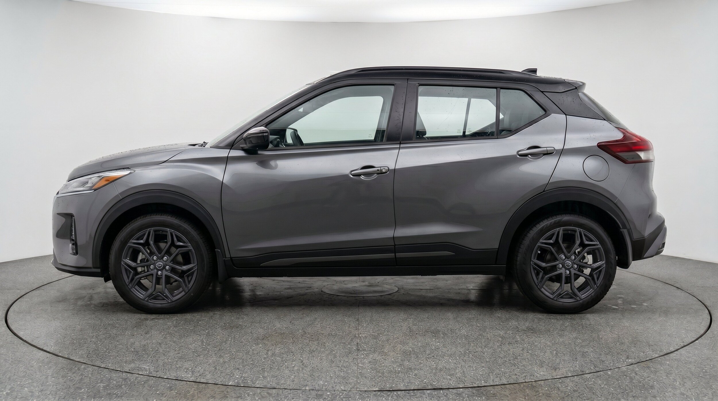 Thumbnail: 2026 Nissan Kicks - 5