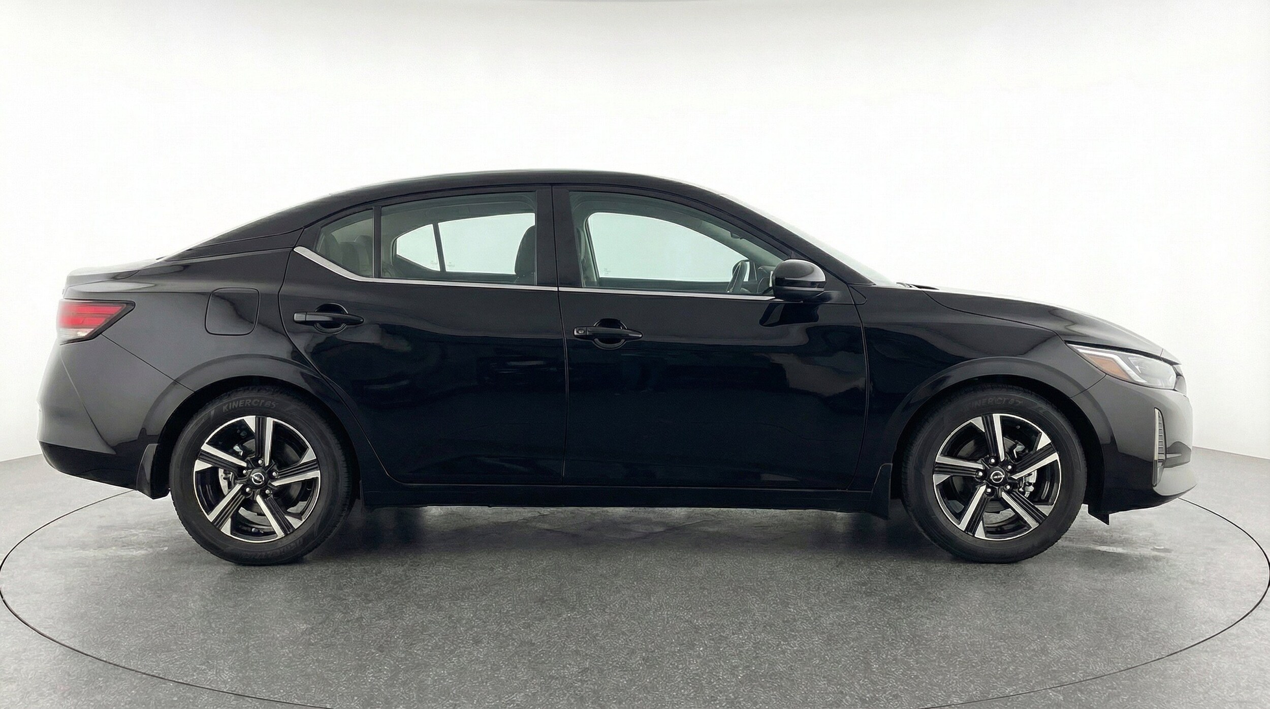 Thumbnail: 2025 Nissan Sentra - 11