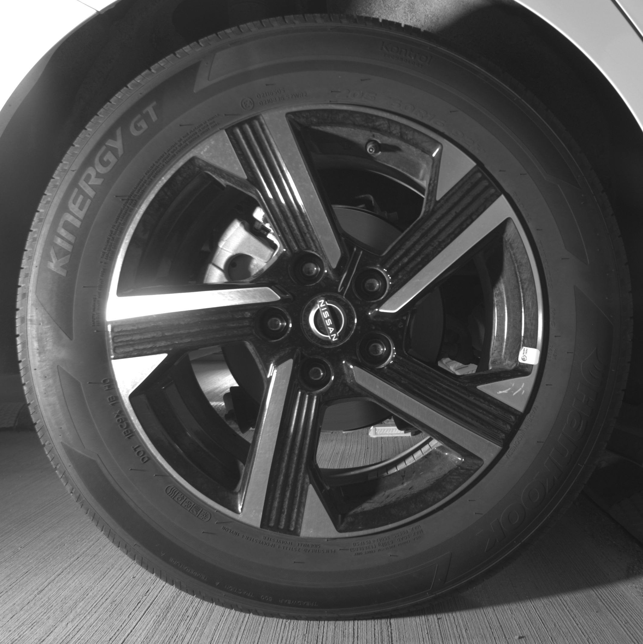 Thumbnail: 2025 Nissan Sentra - 15