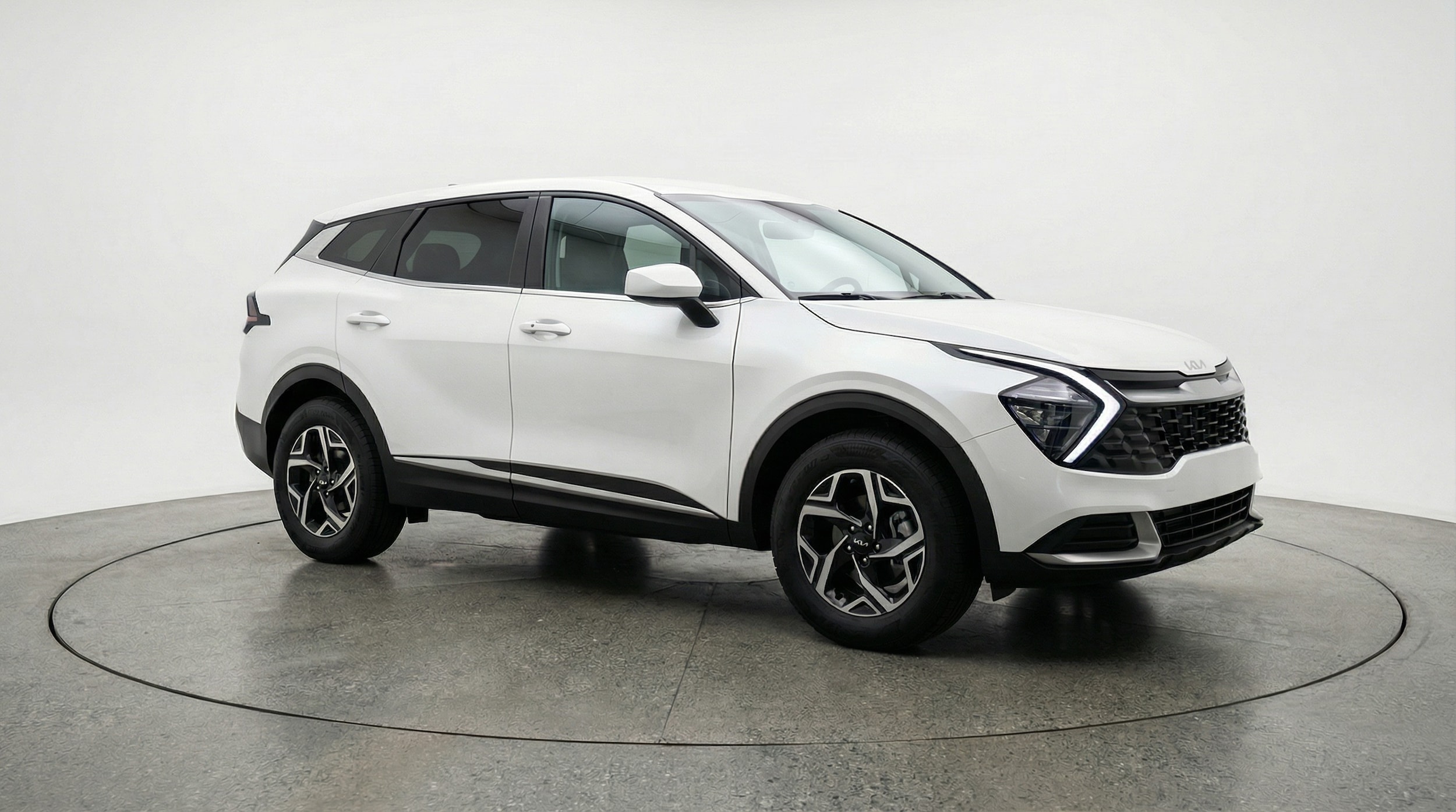 Thumbnail: 2025 Kia Sportage - 1