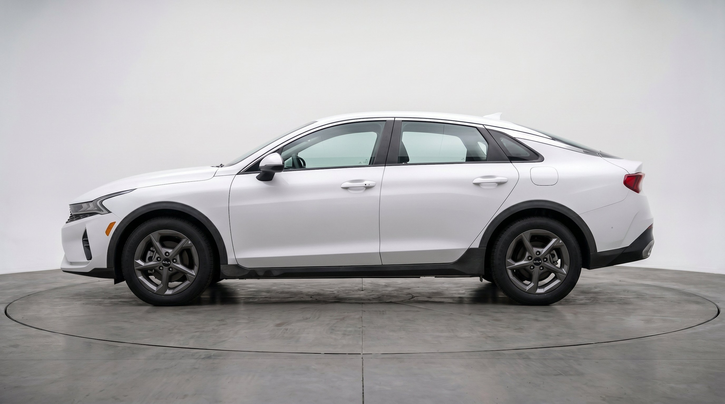 Thumbnail: 2025 Kia K4 - 5