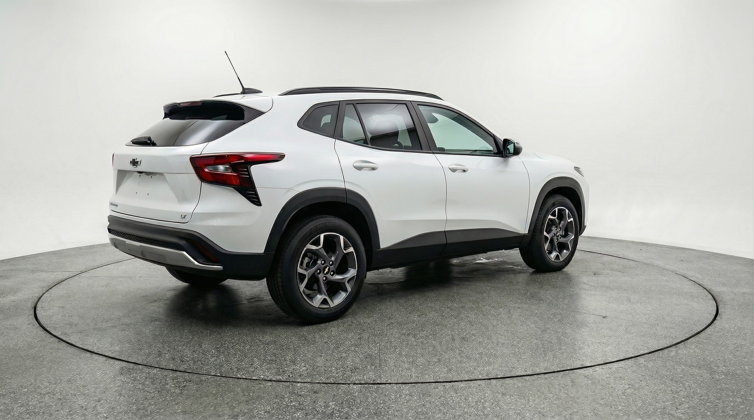 Thumbnail: 2025 Chevrolet Trax - 7