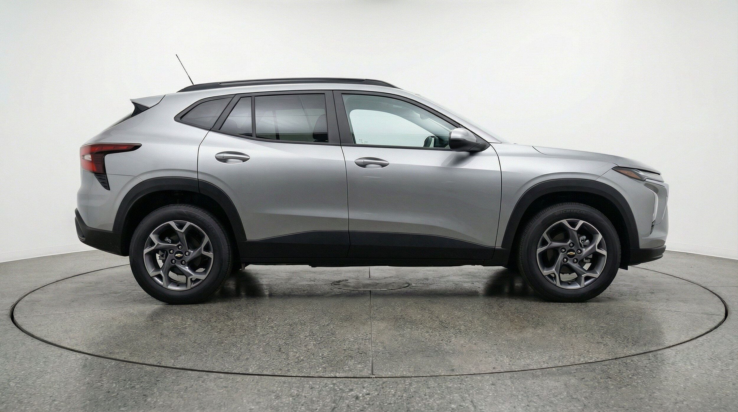 Thumbnail: 2025 Chevrolet Trax - 11