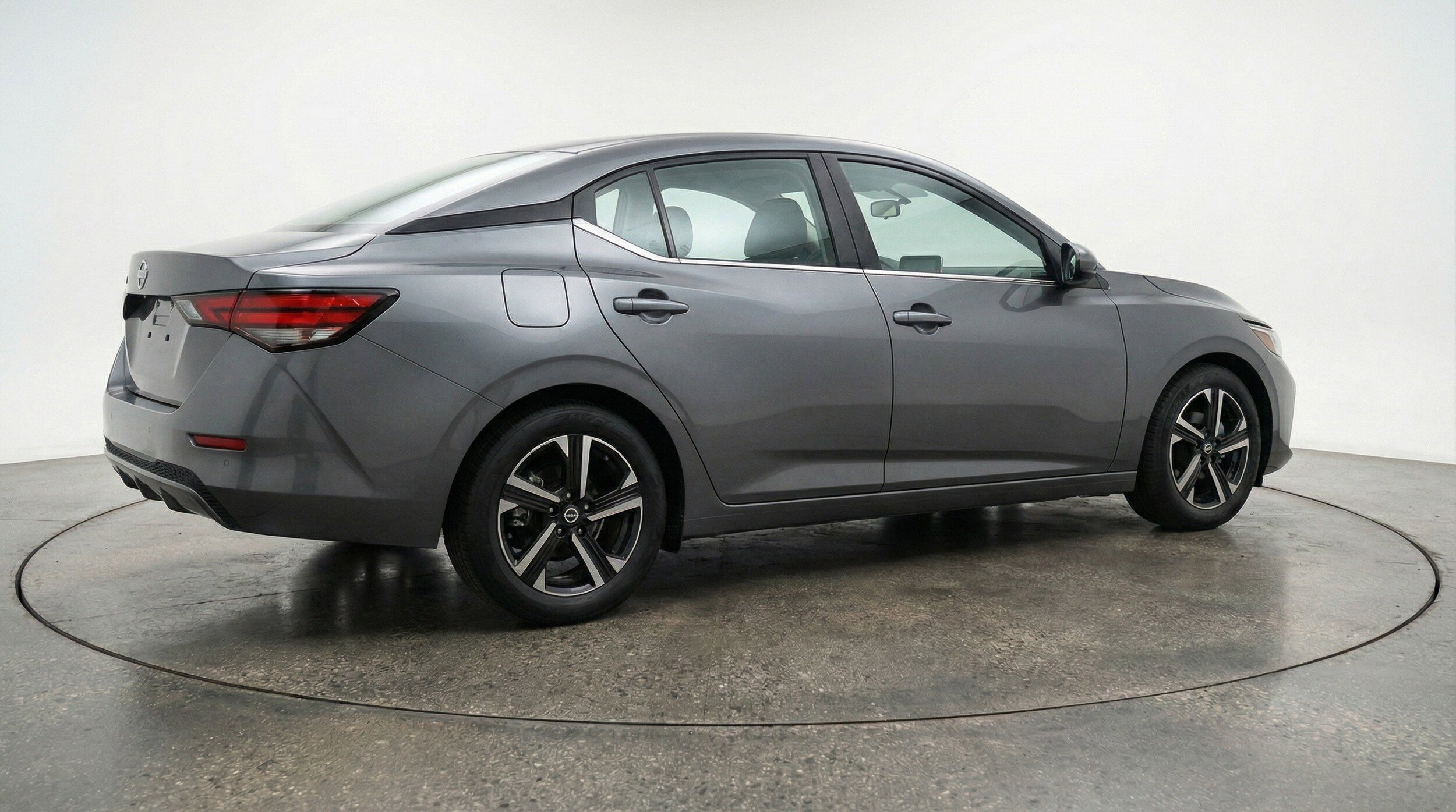 Thumbnail: 2025 Nissan Sentra - 9