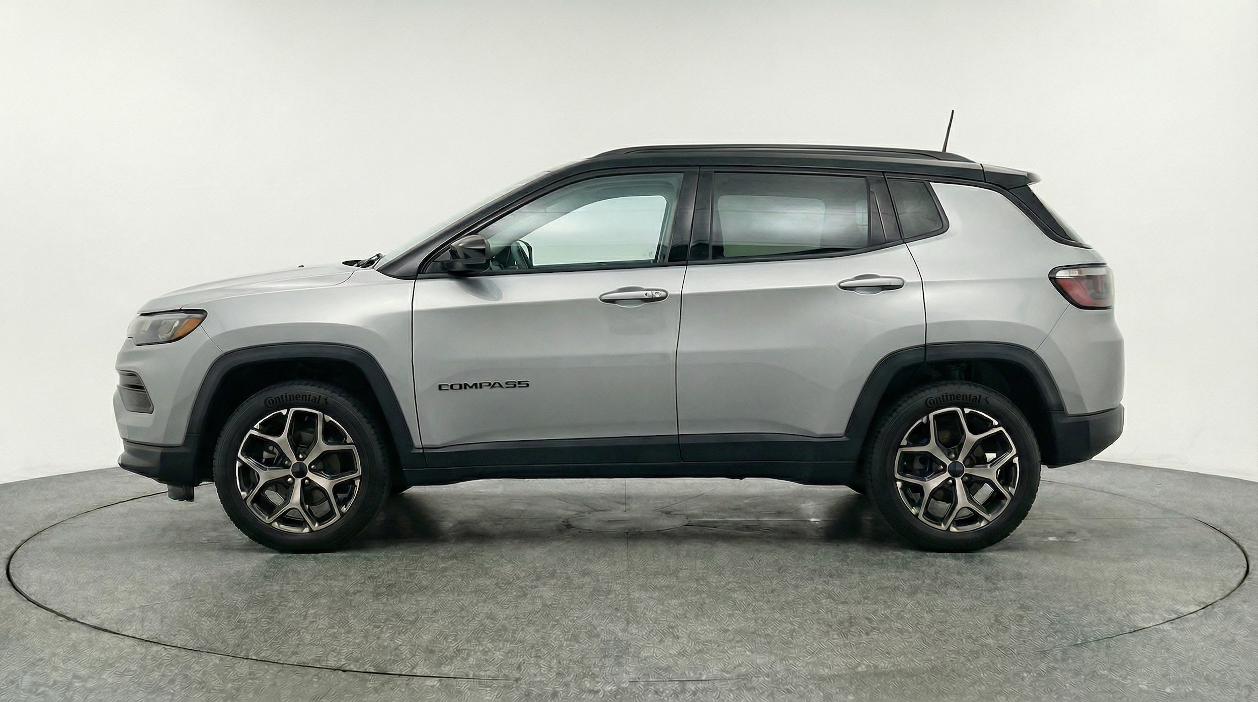 Thumbnail: 2025 Jeep Compass - 4