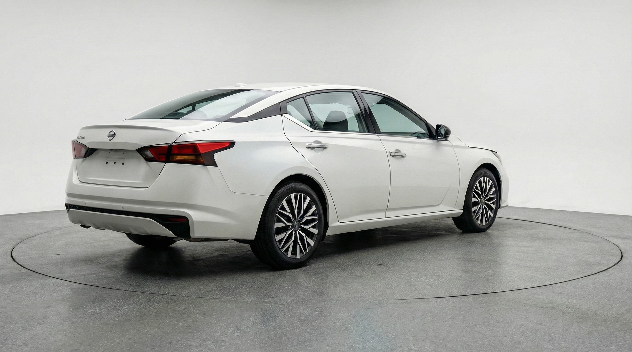 Thumbnail: 2025 Nissan Altima - 7