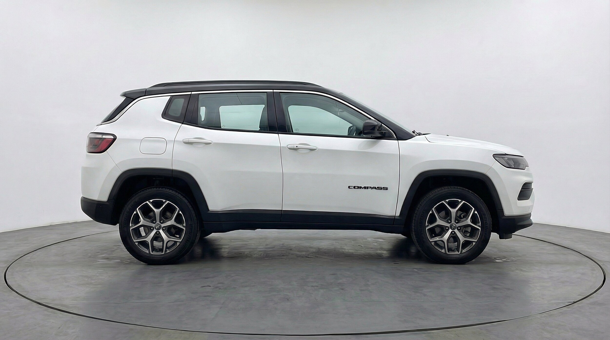 Thumbnail: 2025 Jeep Compass - 11