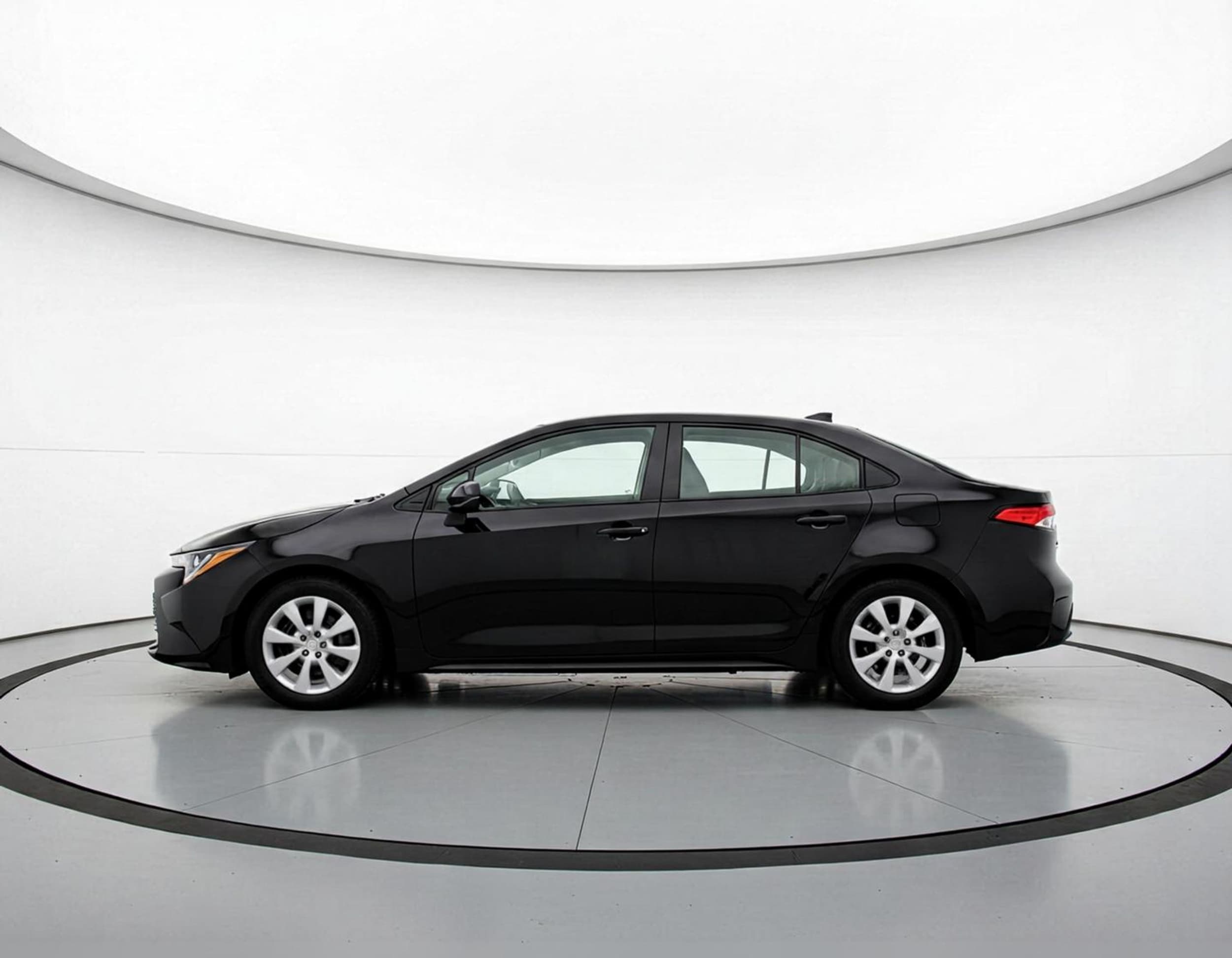 Thumbnail: 2025 Toyota Corolla - 4