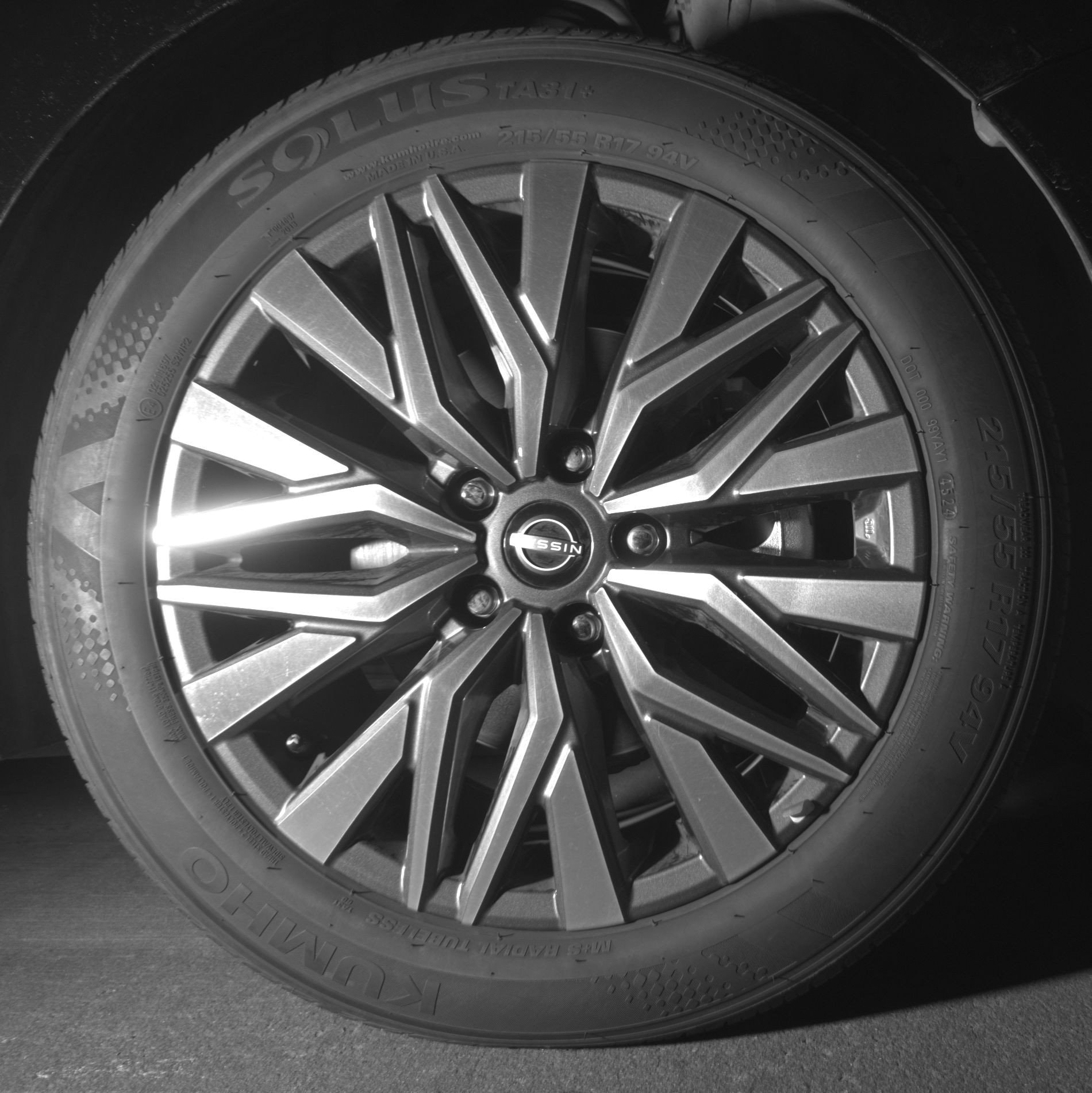 Thumbnail: 2025 Nissan Altima - 13