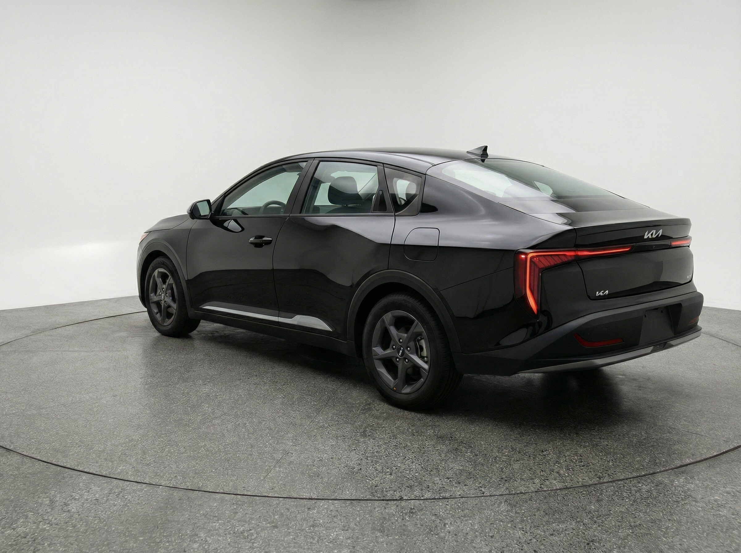 Thumbnail: 2025 Kia K4 - 5