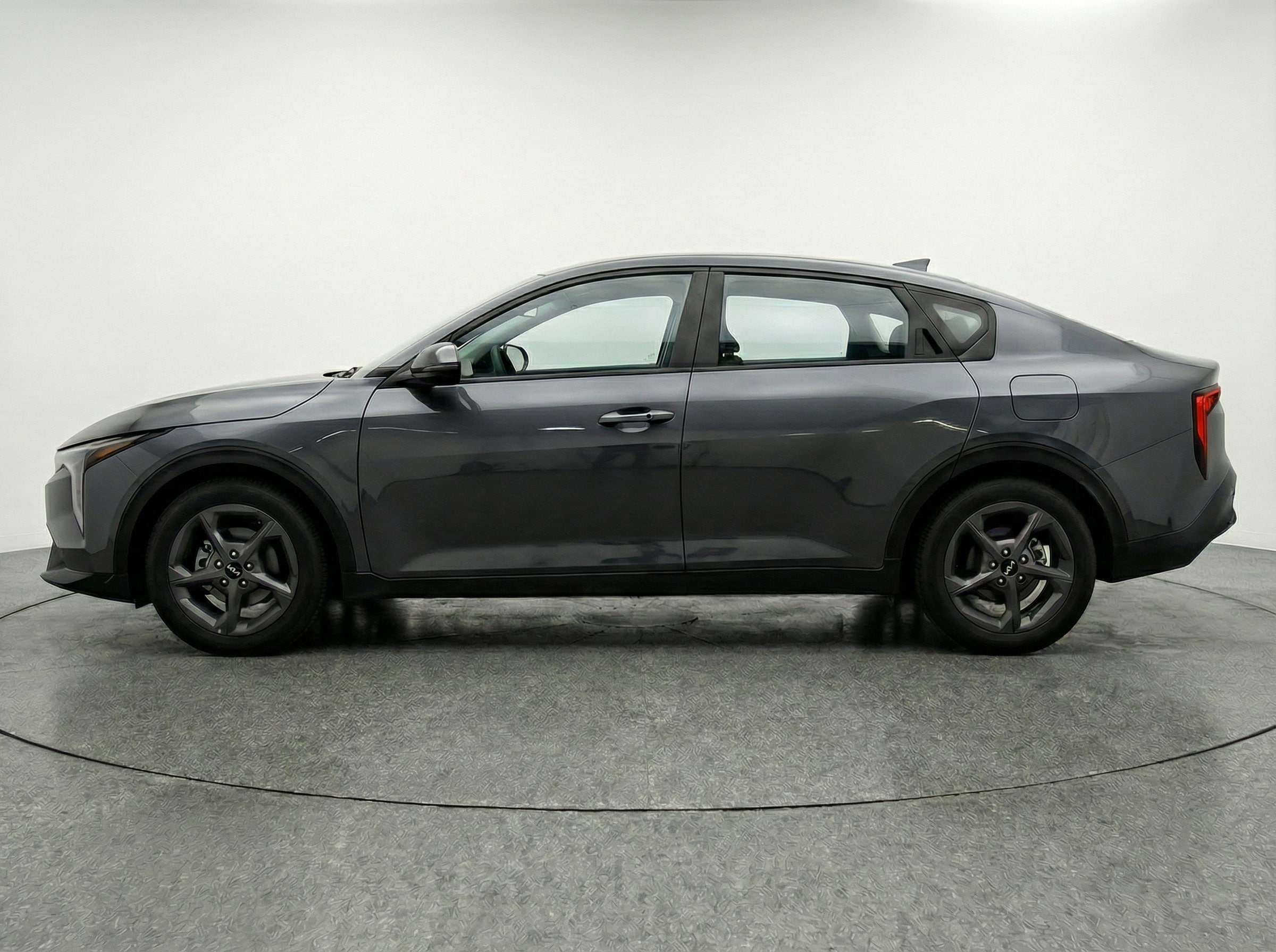 Thumbnail: 2025 Kia K4 - 4