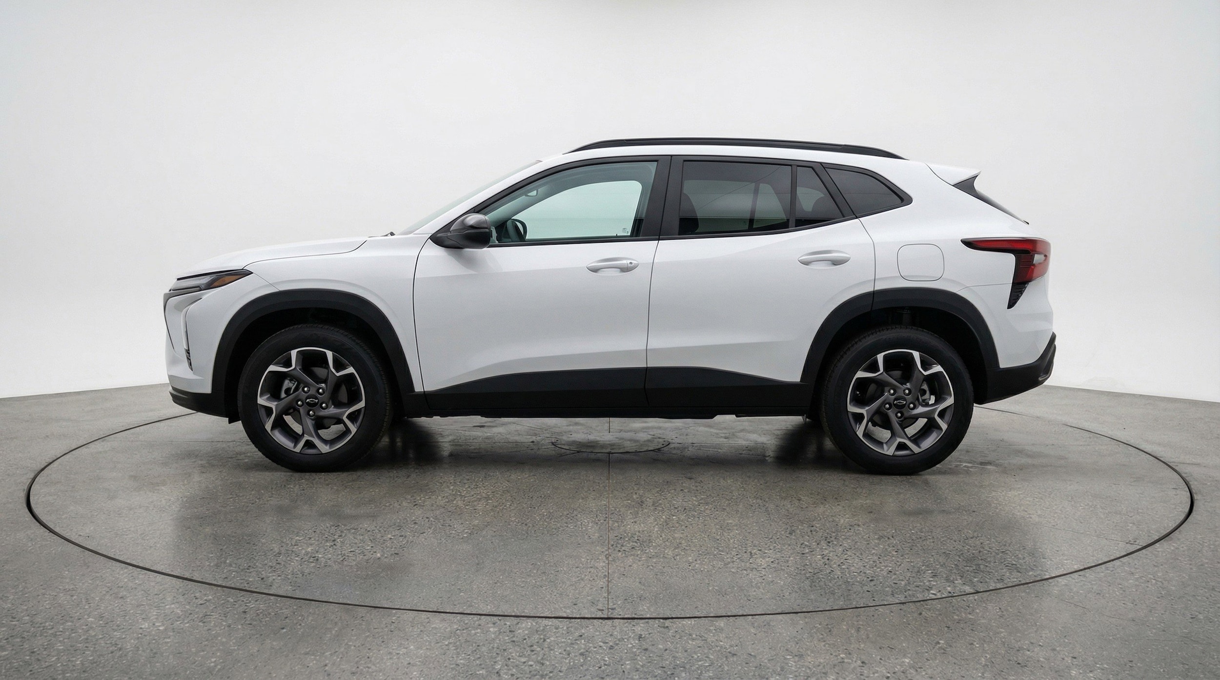 Thumbnail: 2025 Chevrolet Trax - 5