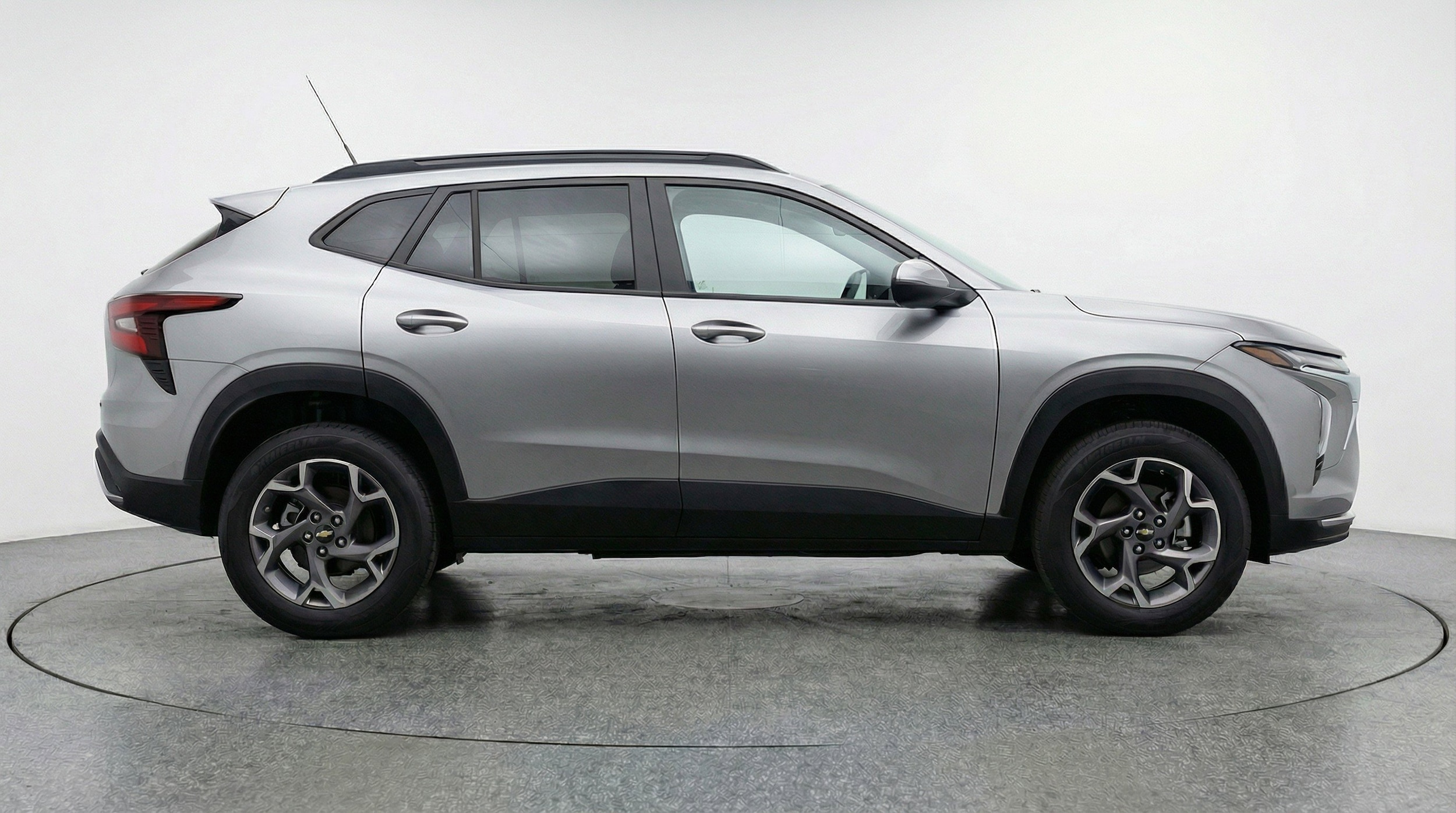 Thumbnail: 2025 Chevrolet Trax - 11