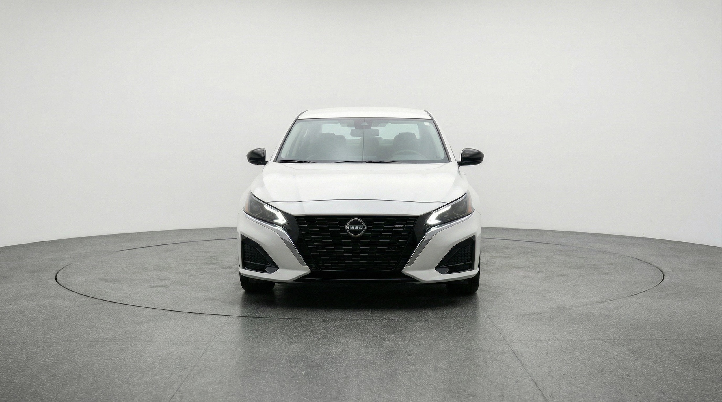 Thumbnail: 2025 Nissan Altima - 2