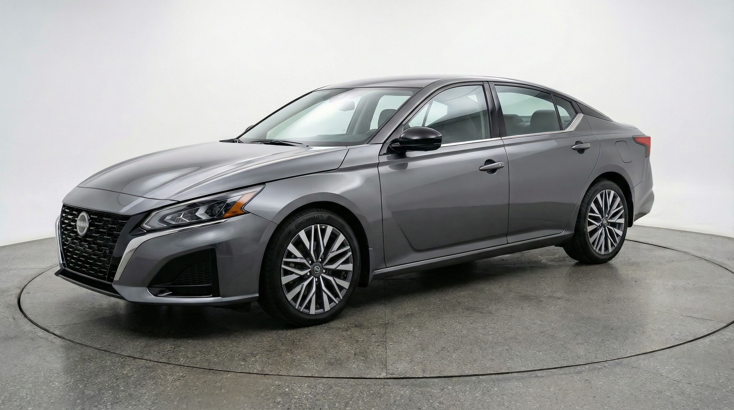 Thumbnail: 2025 Nissan Altima - 3