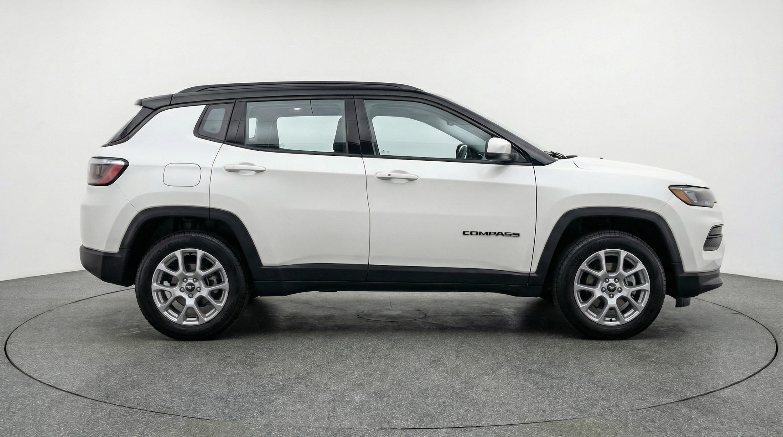 Thumbnail: 2025 Jeep Compass - 8