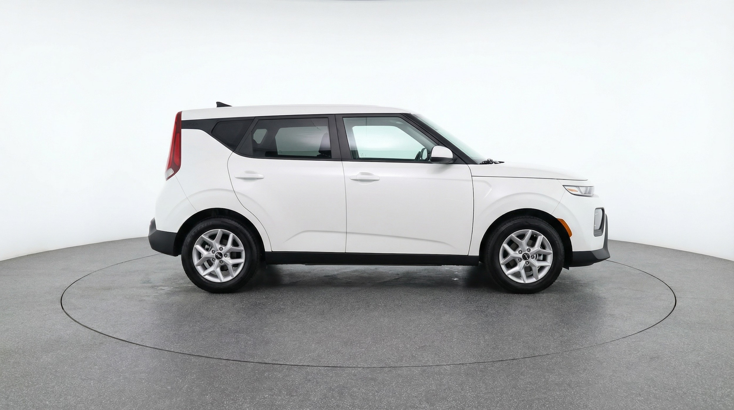 Thumbnail: 2025 Kia Soul - 8