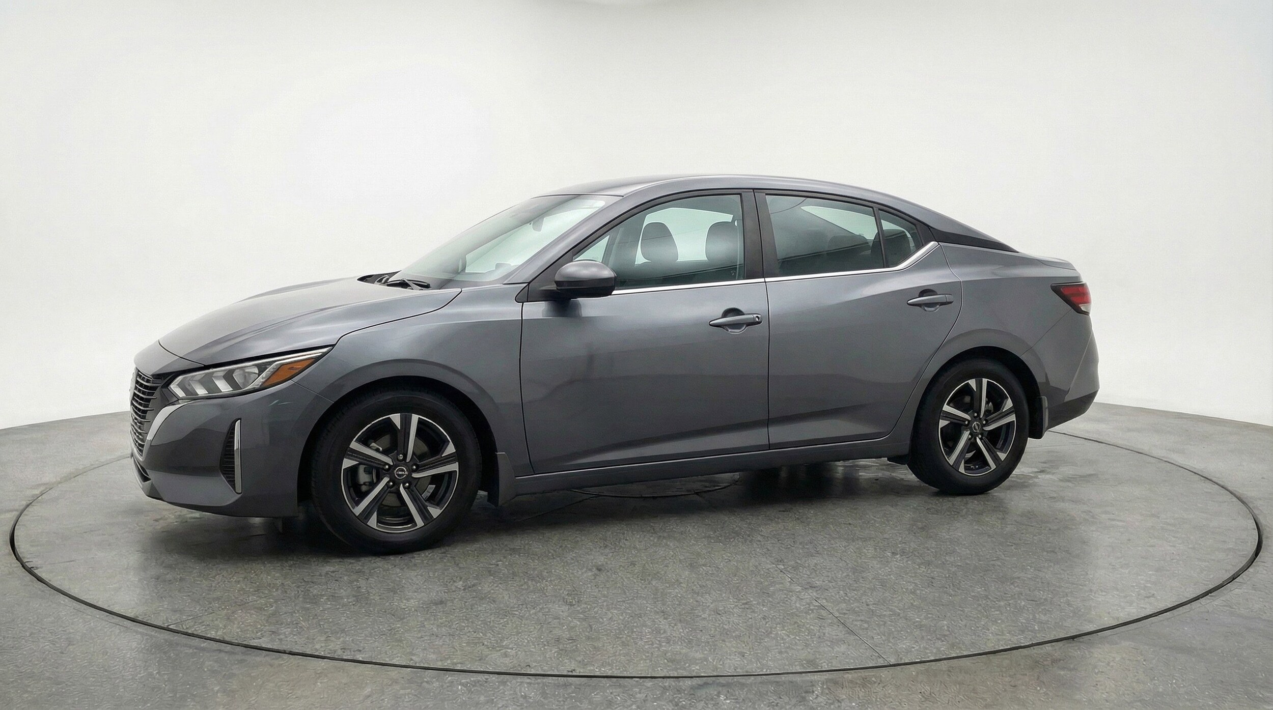 Thumbnail: 2025 Nissan Sentra - 3