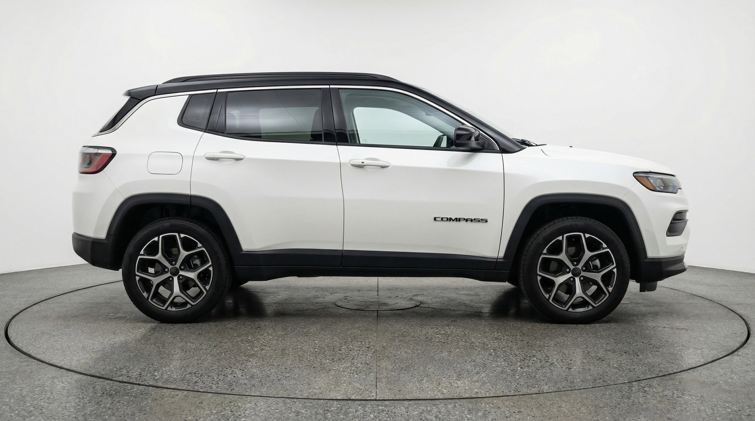 Thumbnail: 2025 Jeep Compass - 11