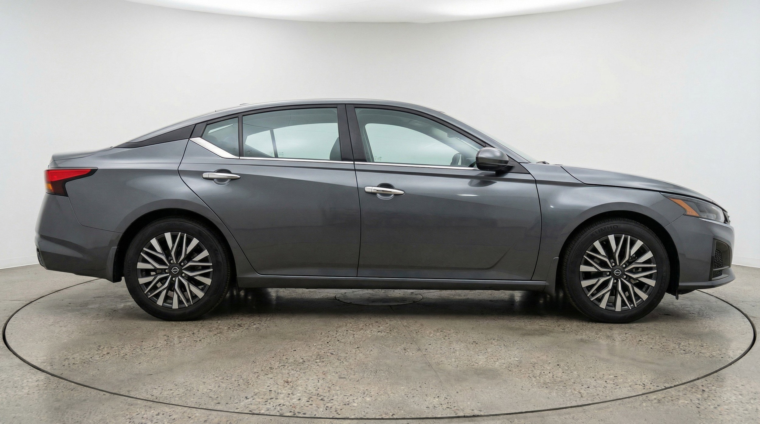 Thumbnail: 2025 Nissan Altima - 11