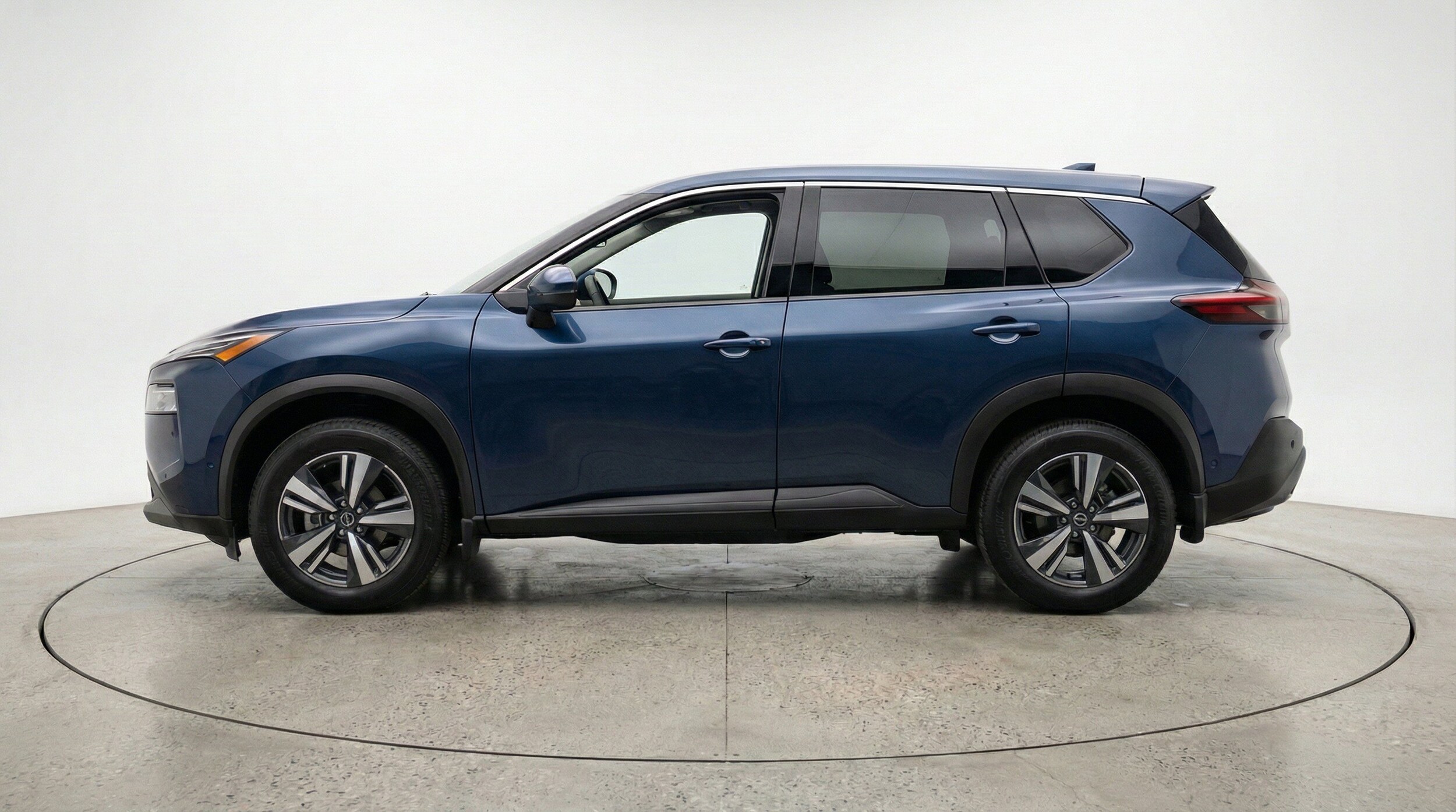 Thumbnail: 2026 Nissan Rogue - 5