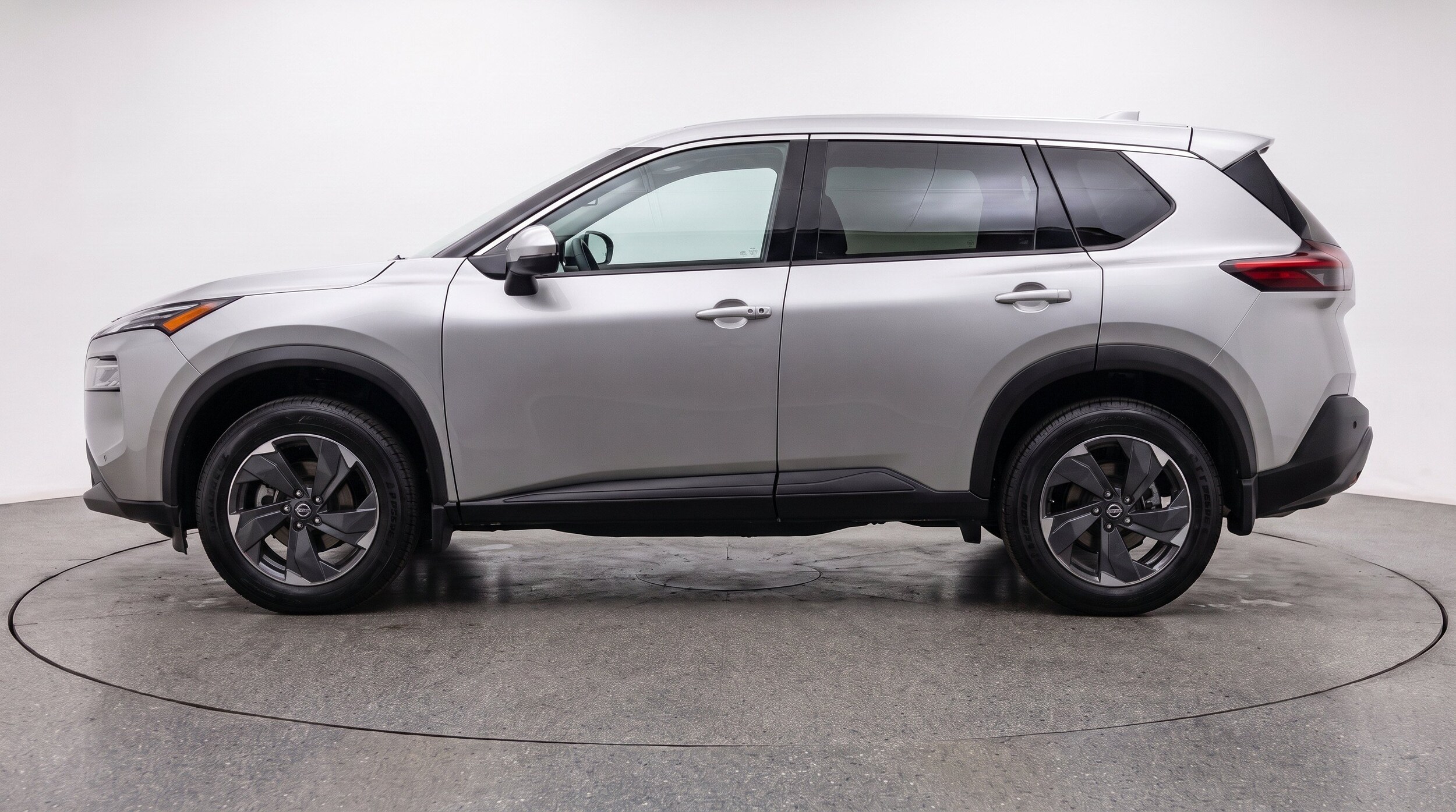 Thumbnail: 2025 Nissan Rogue - 5