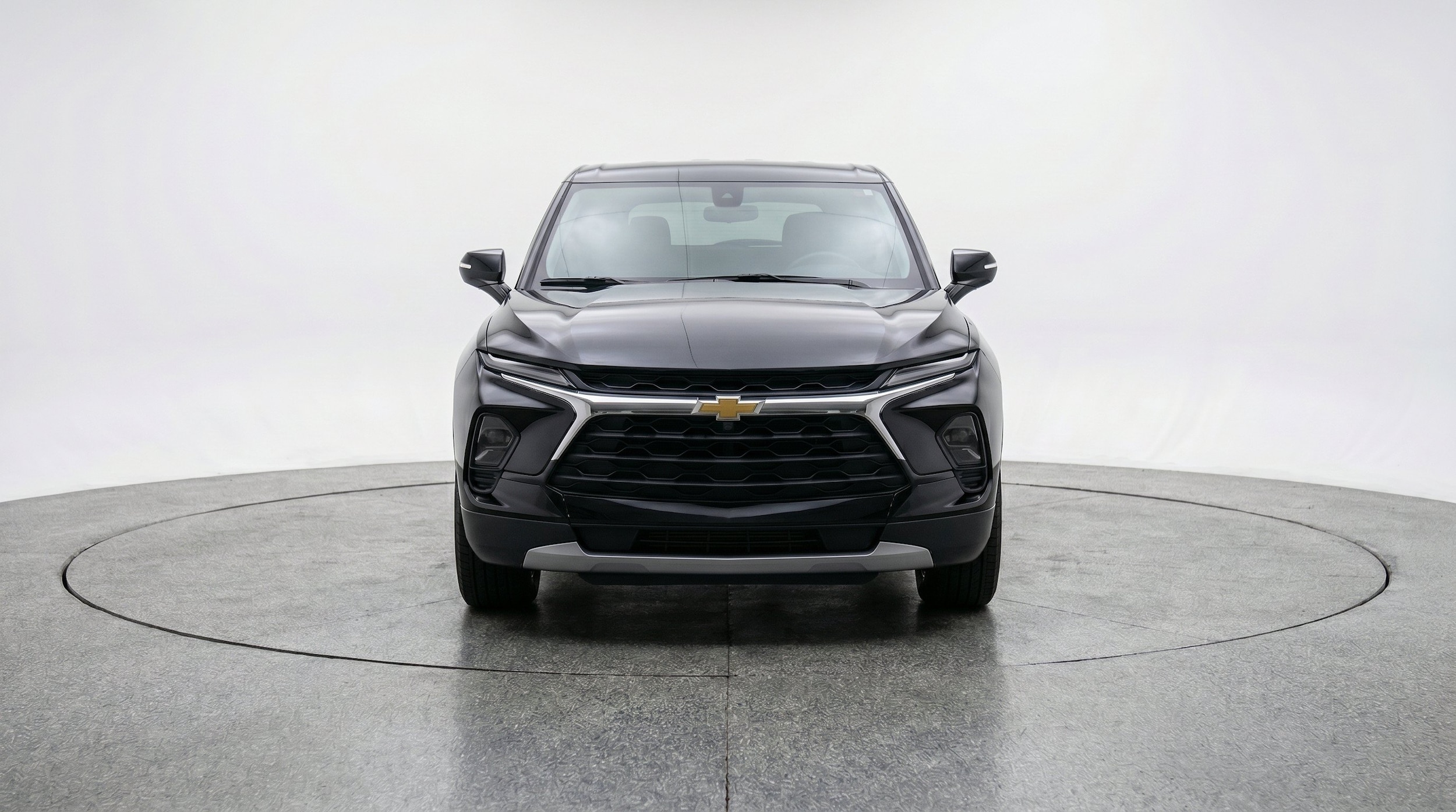 Thumbnail: 2025 Chevrolet Blazer - 2