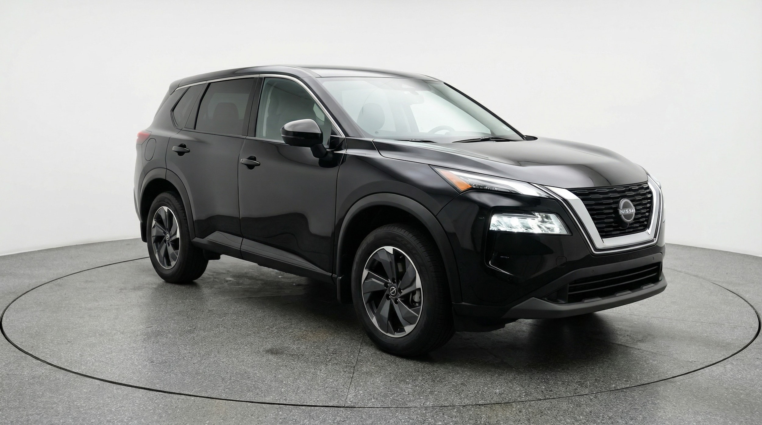 Thumbnail: 2025 Nissan Rogue - 1