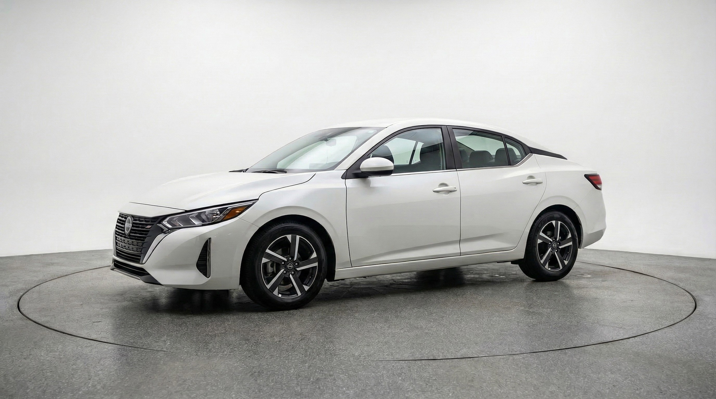 Thumbnail: 2025 Nissan Sentra - 3